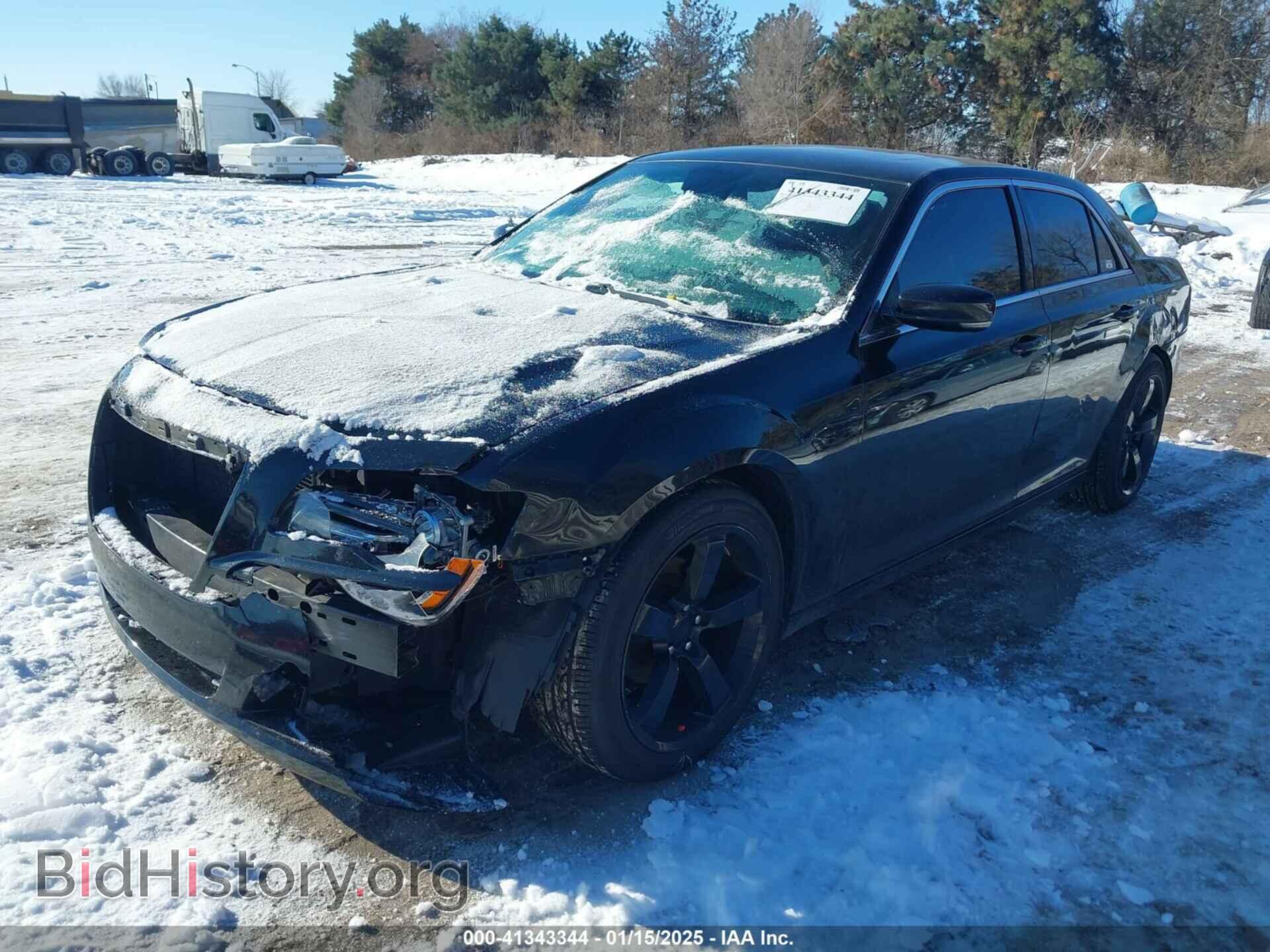 2012 CHRYSLER 300 - VIN: 2C3CCABG7CH140782 - Фото 2