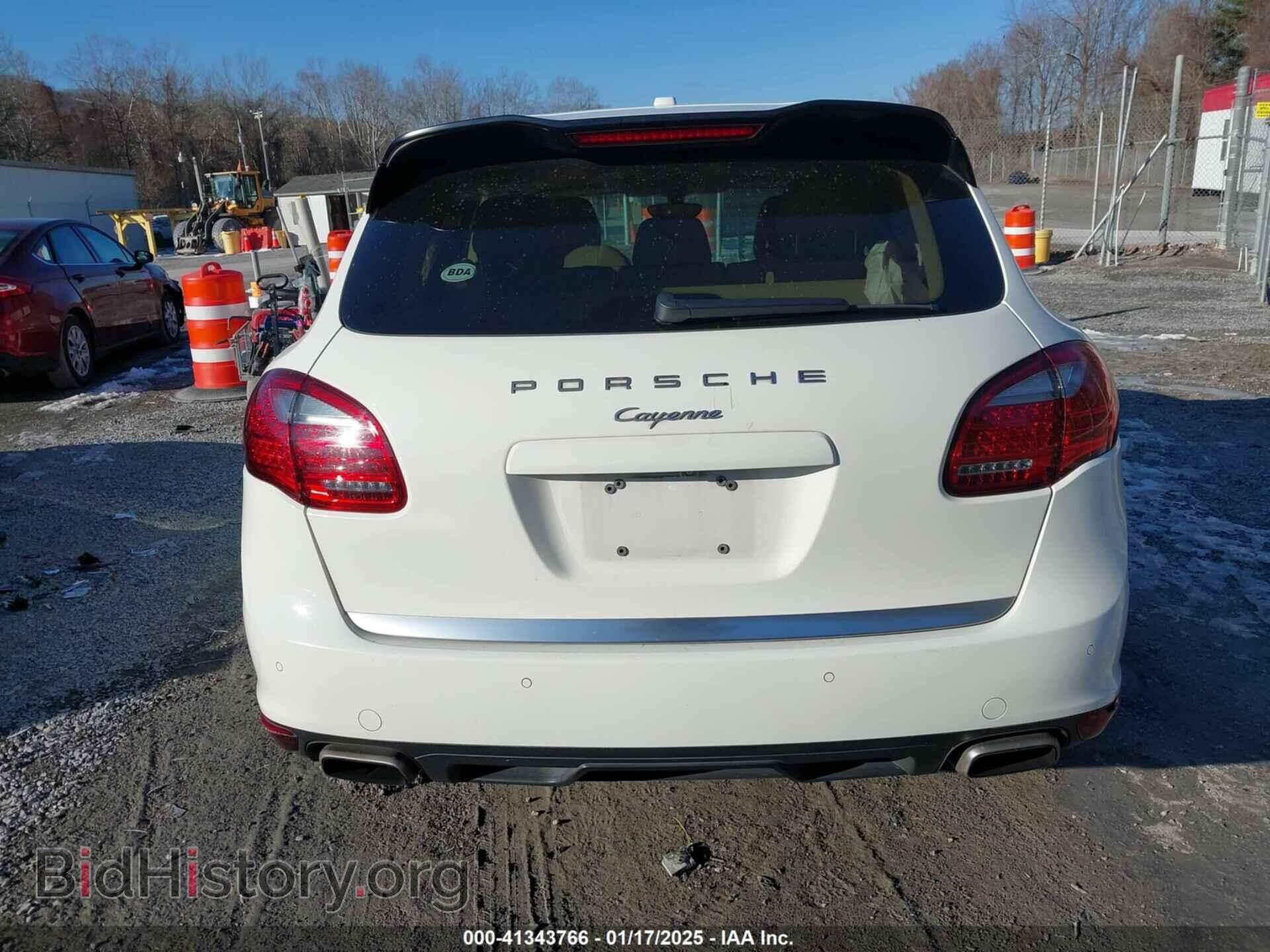 2011 PORSCHE CAYENNE - VIN: WP1AA2A25BLA05921 - Фото 16