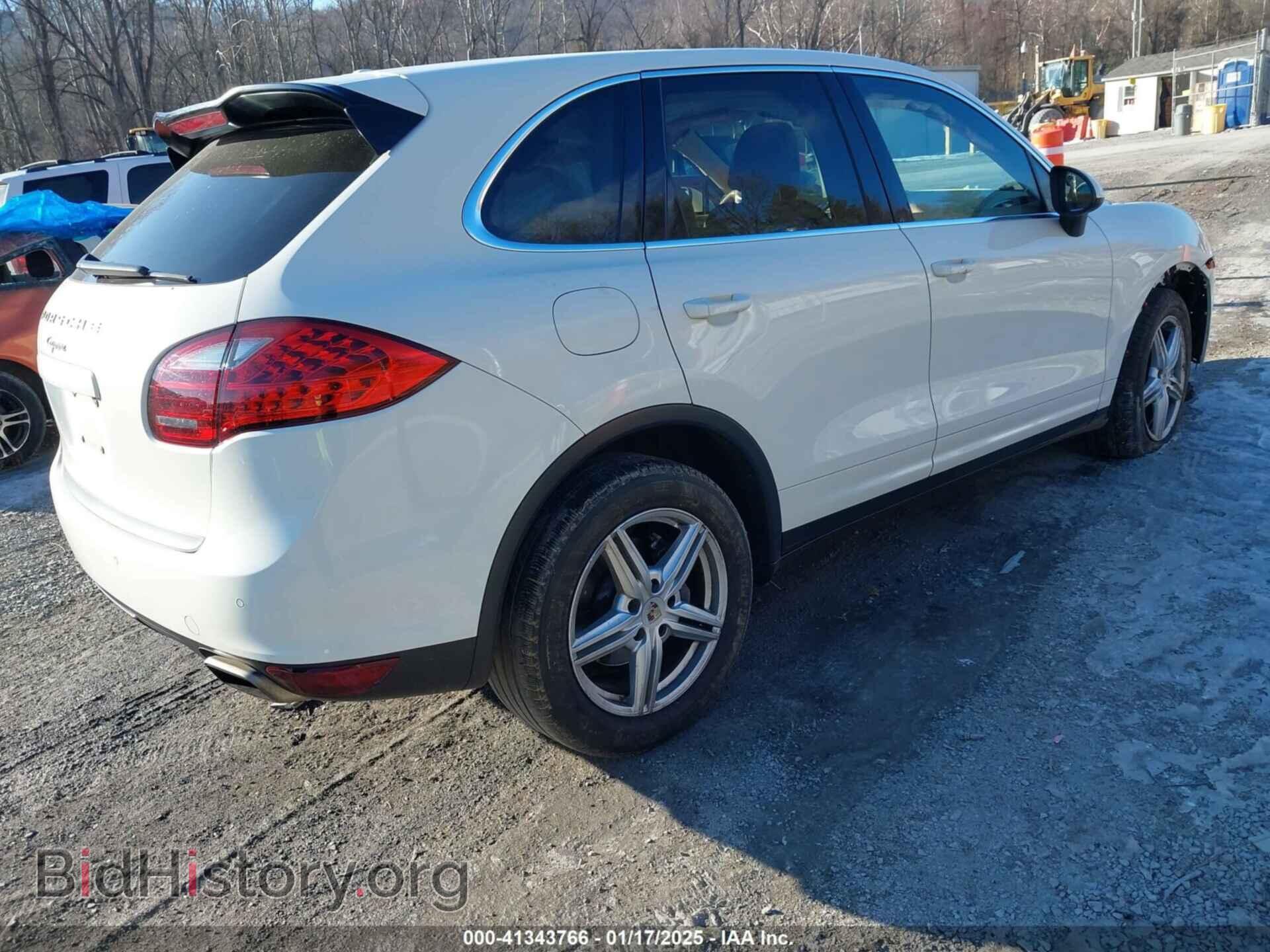 2011 PORSCHE CAYENNE - VIN: WP1AA2A25BLA05921 - Фото 4