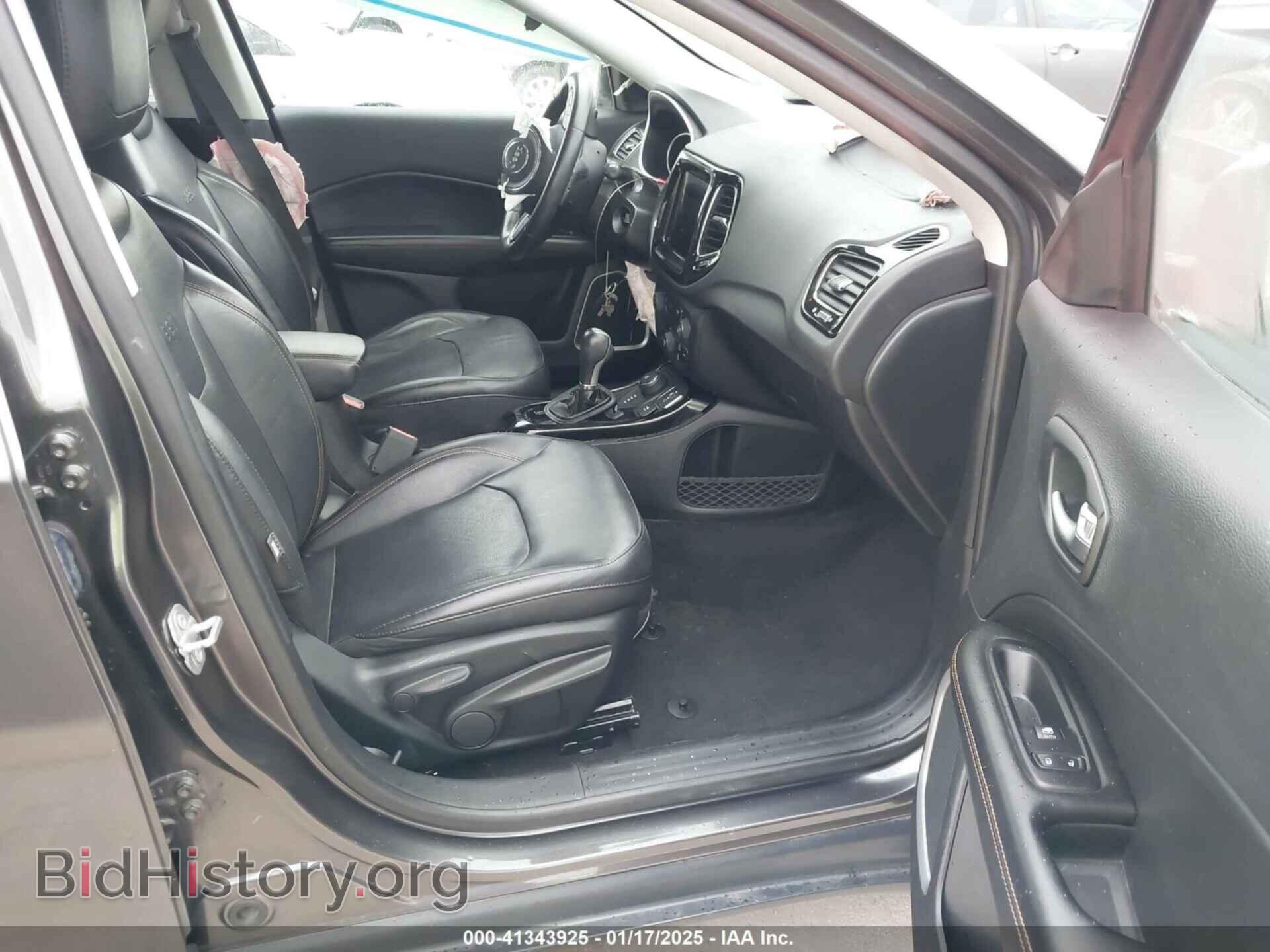 2019 JEEP COMPASS - VIN: 3C4NJDCB9KT620293 - Фото 5