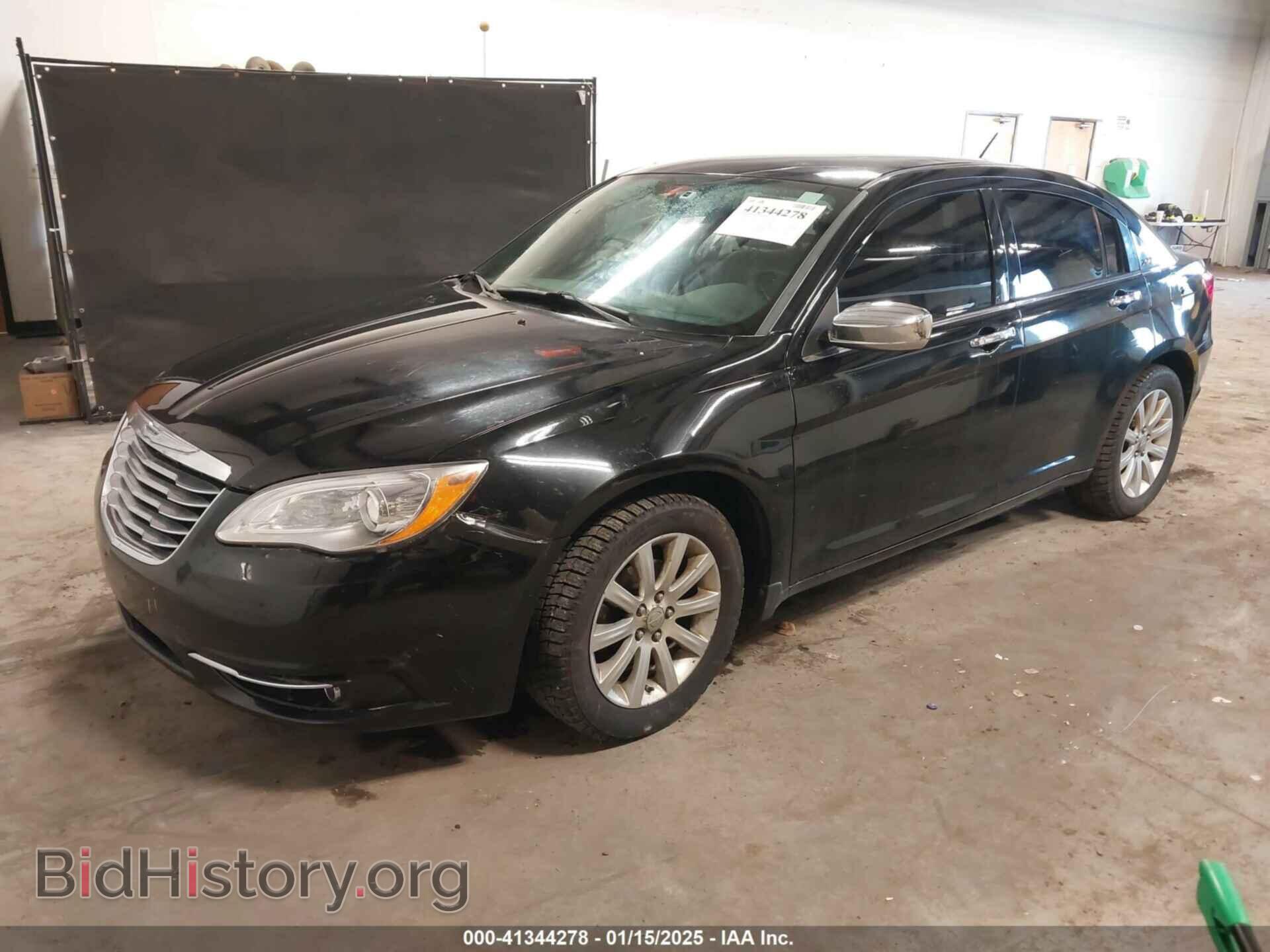 2014 CHRYSLER 200 - VIN: 1C3CCBCG6EN156972 - Фото 2