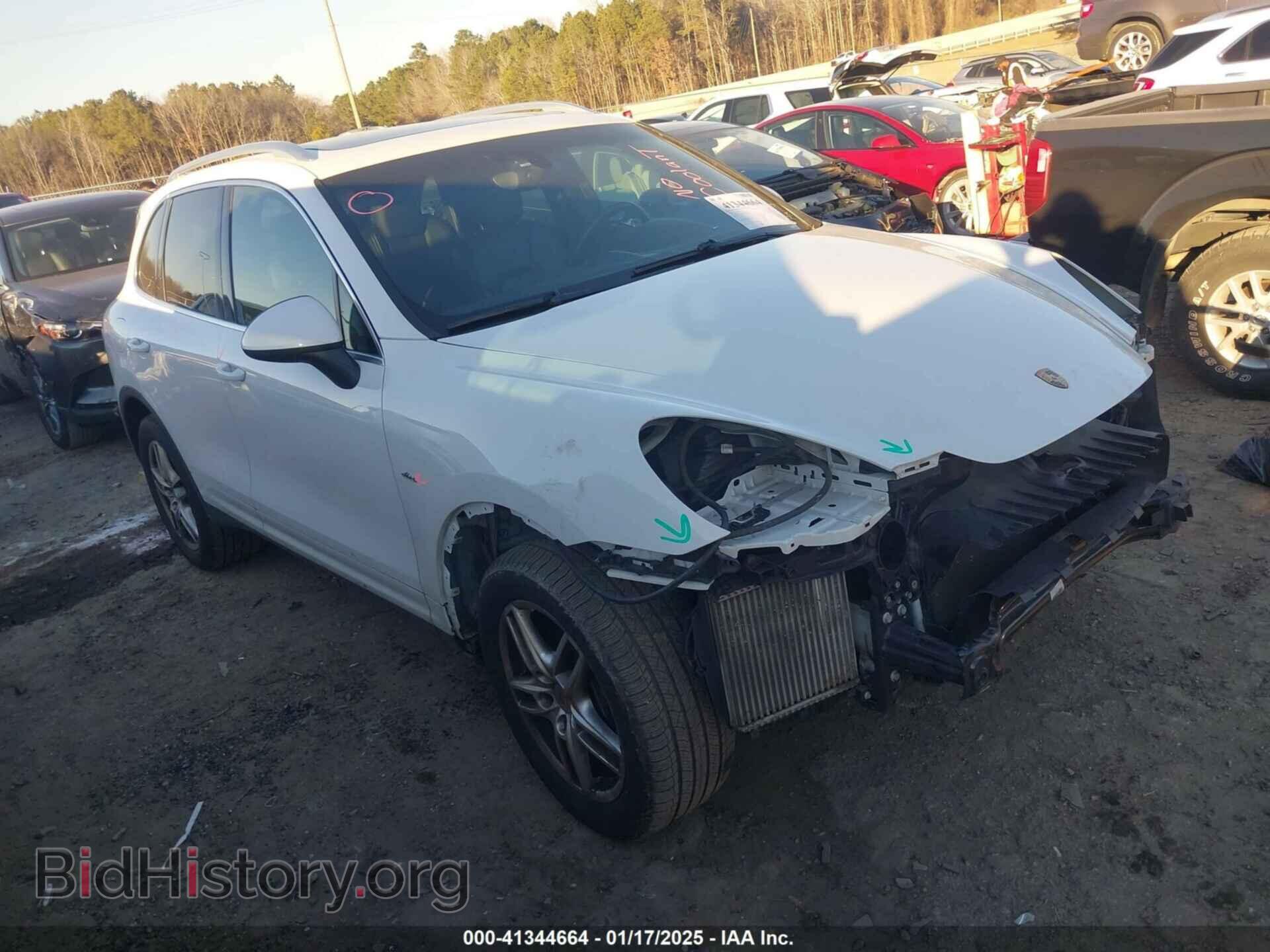 Photo WP1AF2A20DLA39544 - PORSCHE CAYENNE 2013