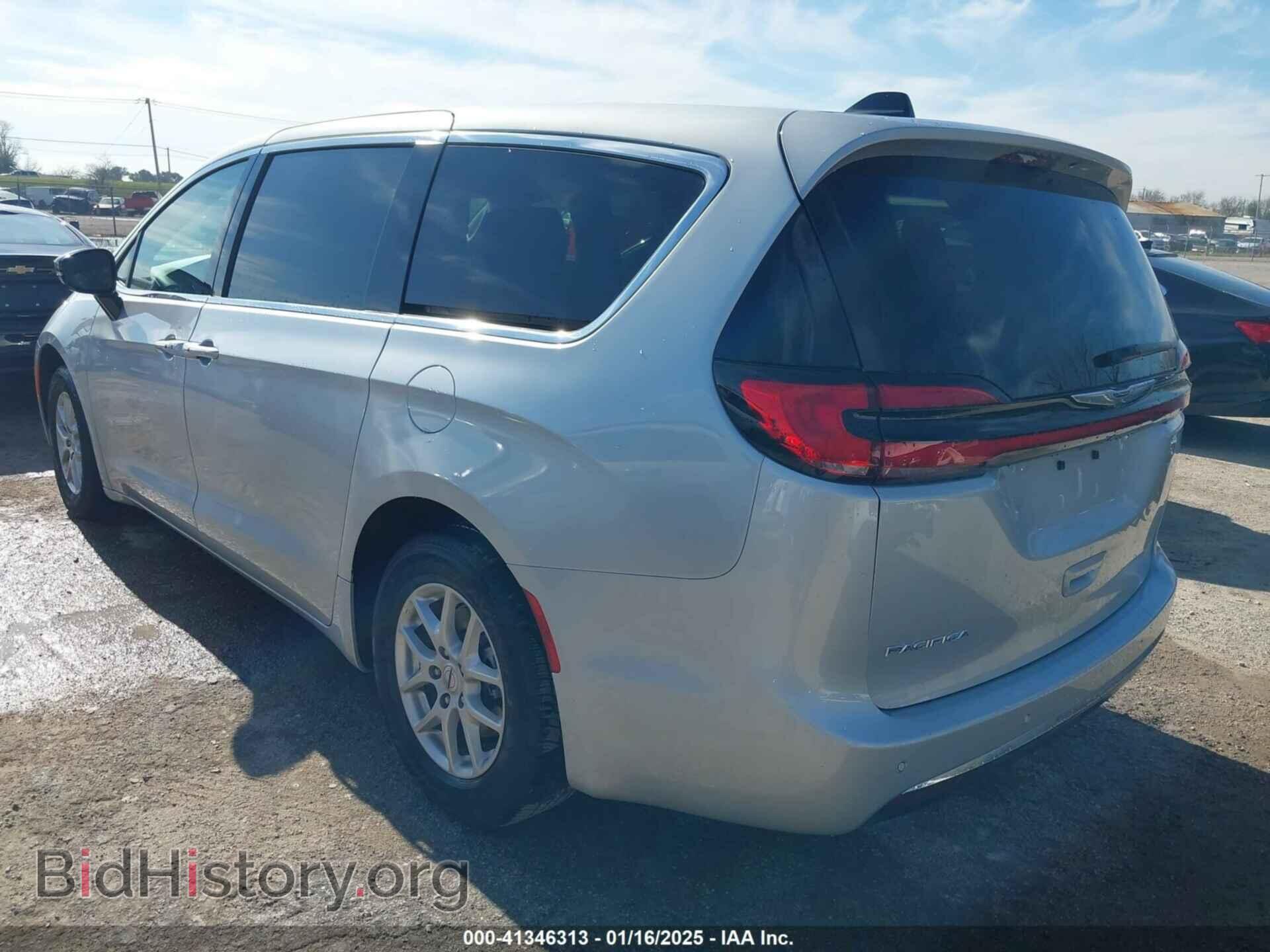 2024 CHRYSLER PACIFICA - VIN: 2C4RC1BG6RR187116 - Фото 3