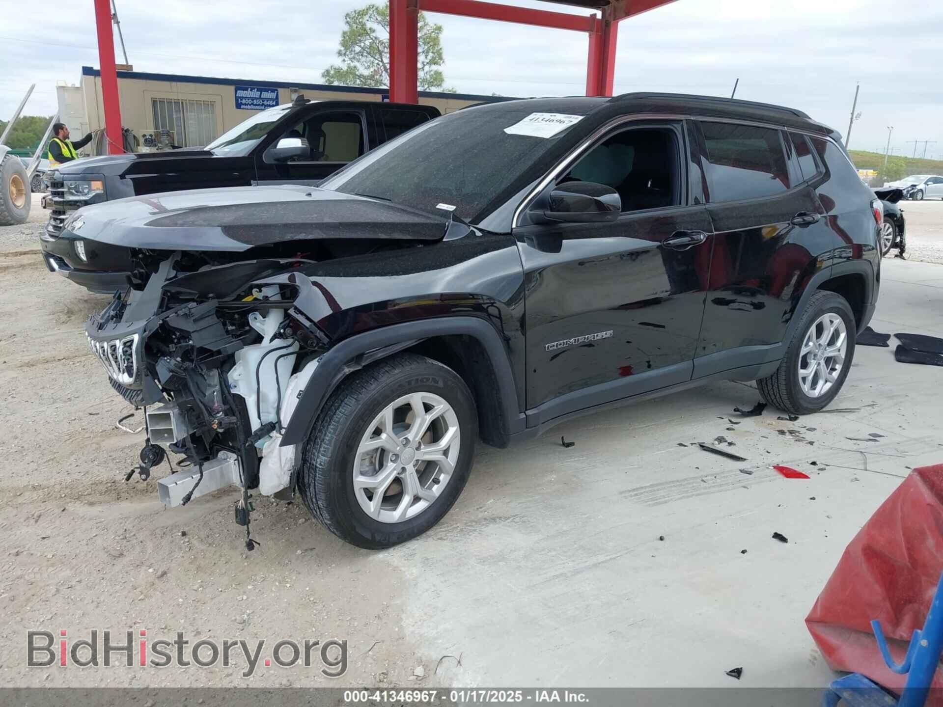 2024 JEEP COMPASS - VIN: 3C4NJDBN4RT135081 - Фото 2