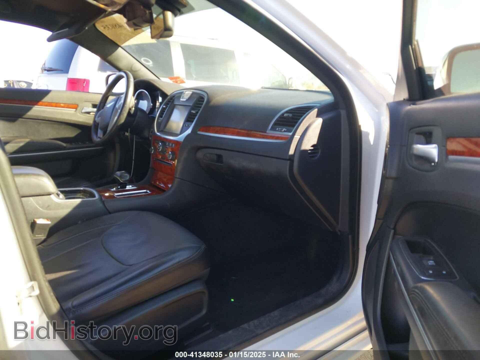 2014 CHRYSLER 300 - VIN: 2C3CCAAG2EH200018 - Фото 5