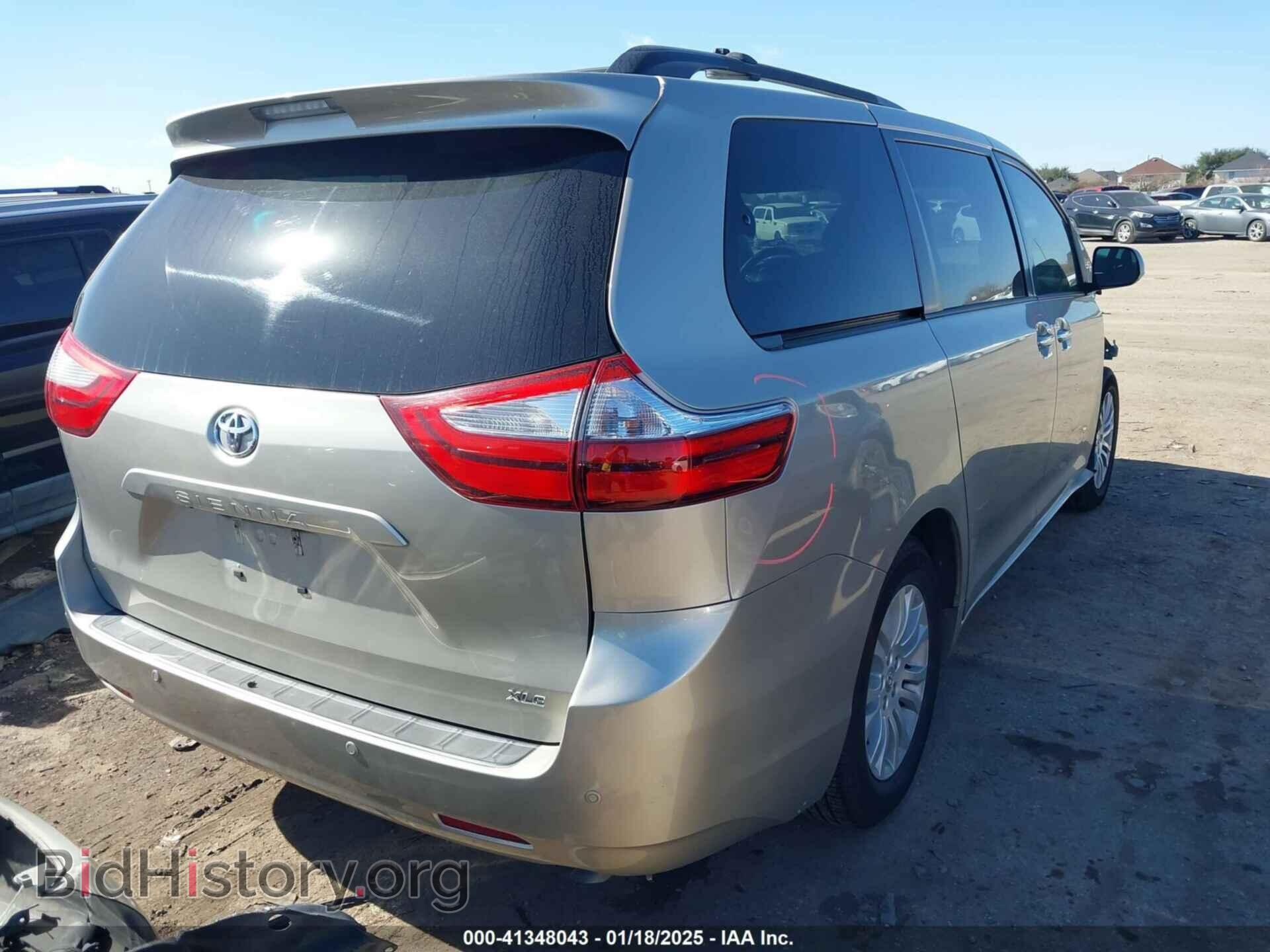 2017 TOYOTA SIENNA - VIN: 5TDYZ3DC2HS800984 - Фото 4