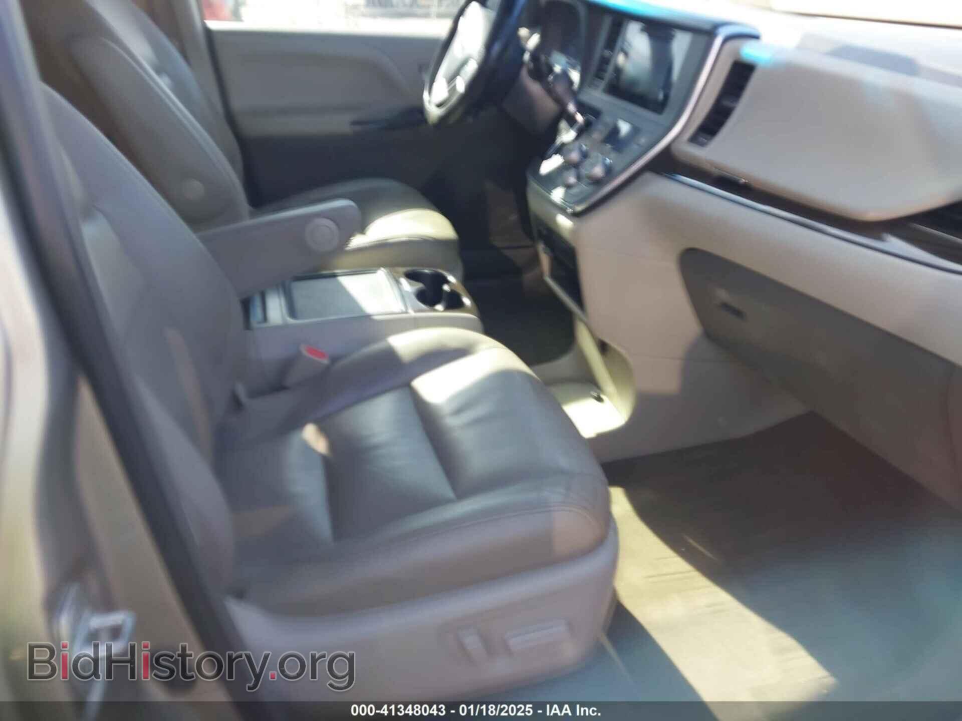 2017 TOYOTA SIENNA - VIN: 5TDYZ3DC2HS800984 - Фото 5