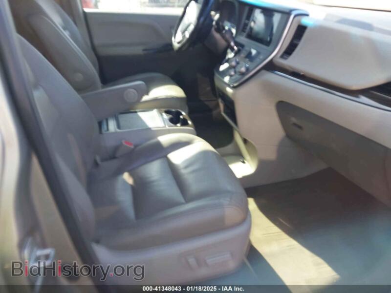 2017 Toyota SIENNA (VIN 5TDYZ3DC2HS800984) — photo 5 of 16