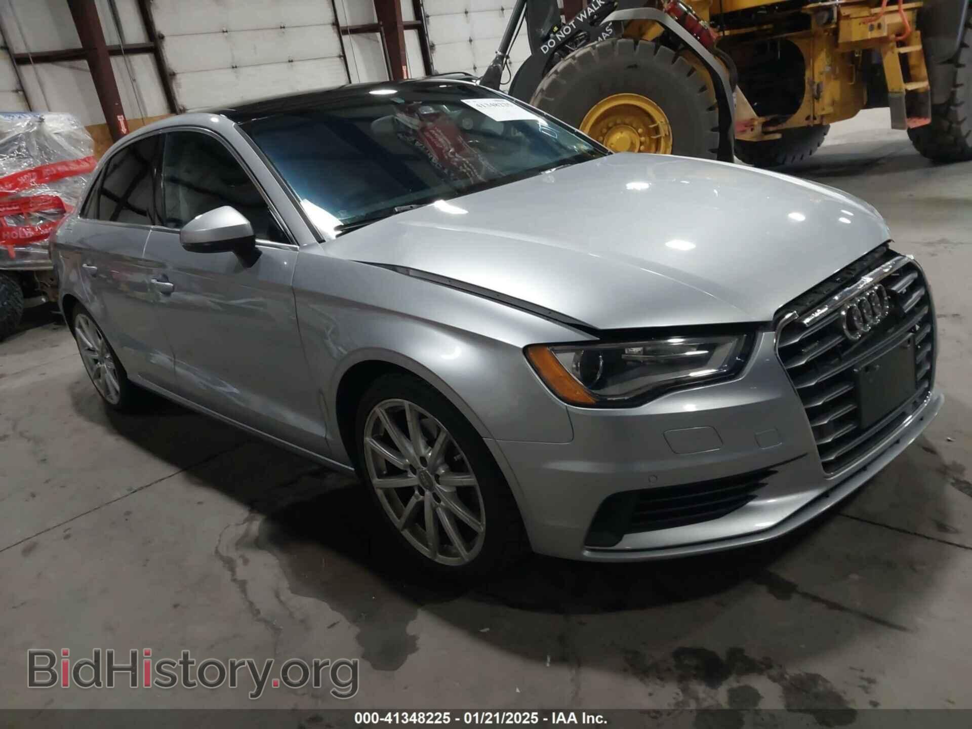 Фотография WAUEFGFF8F1093410 - AUDI A3 2015