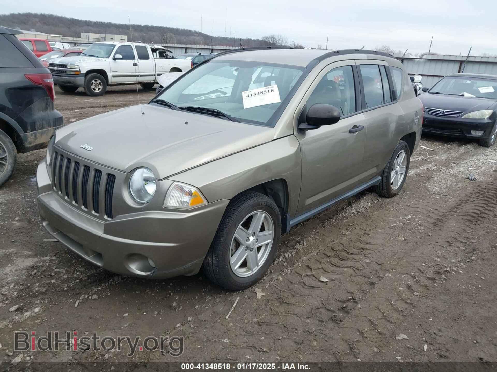 2007 JEEP COMPASS - VIN: 1J8FT47W37D105985 - Фото 2