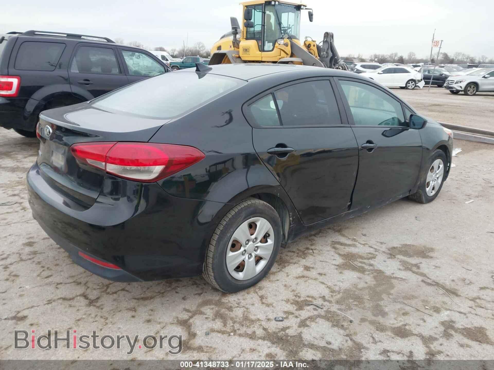 2017 KIA FORTE - VIN: 3KPFK4A74HE065959 - Фото 4