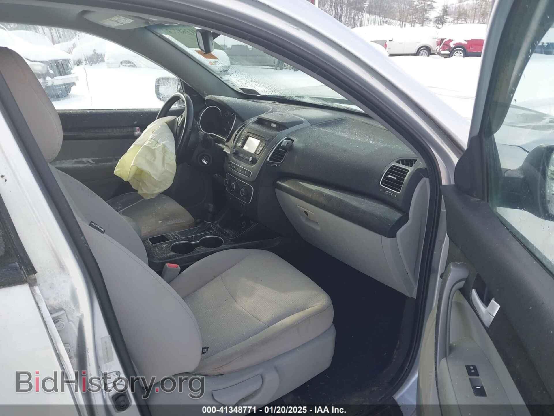 2014 KIA SORENTO - VIN: 5XYKTCA65EG451446 - Фото 5