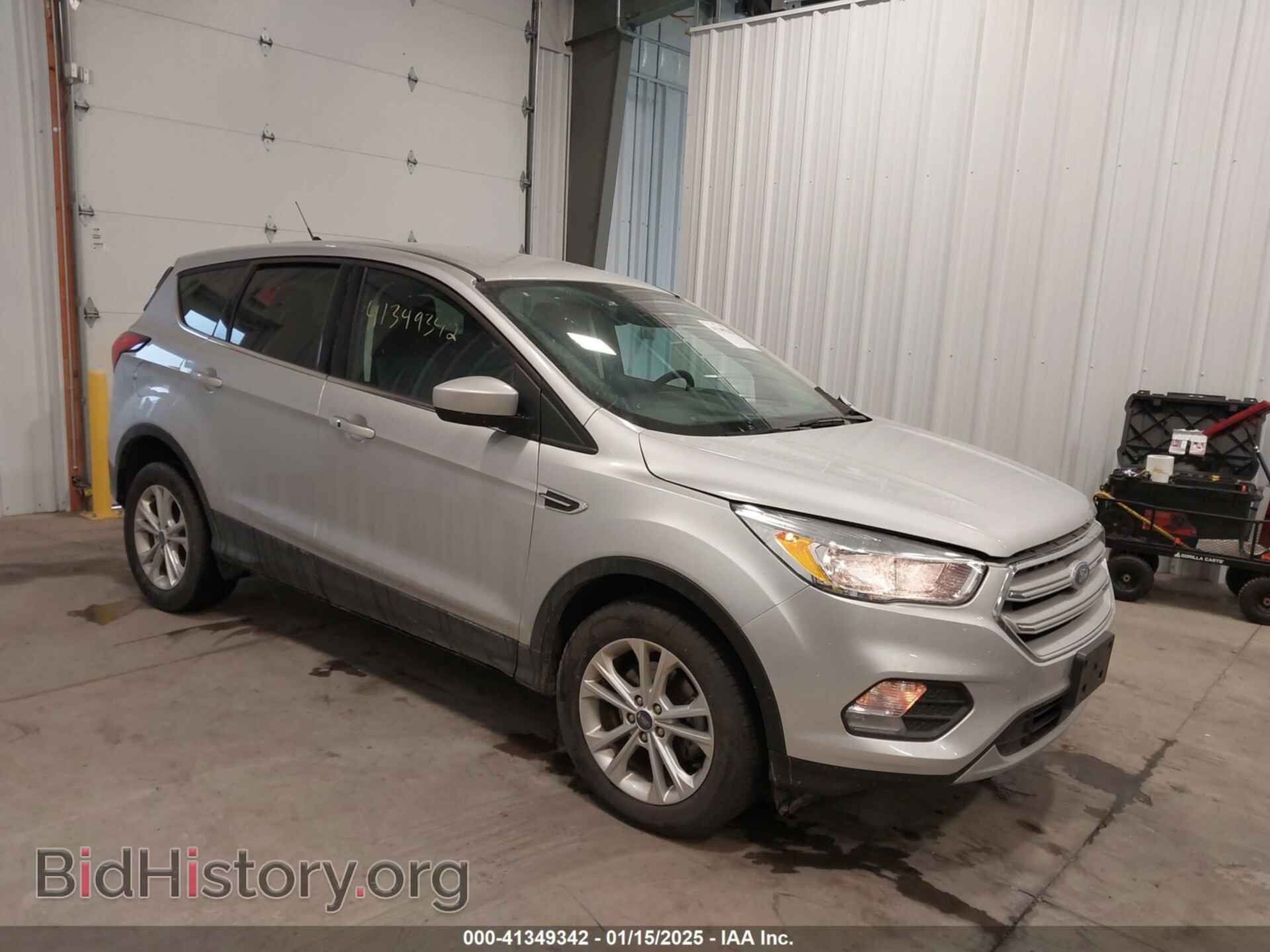 Фотография 1FMCU0GD9KUB61111 - FORD ESCAPE 2019