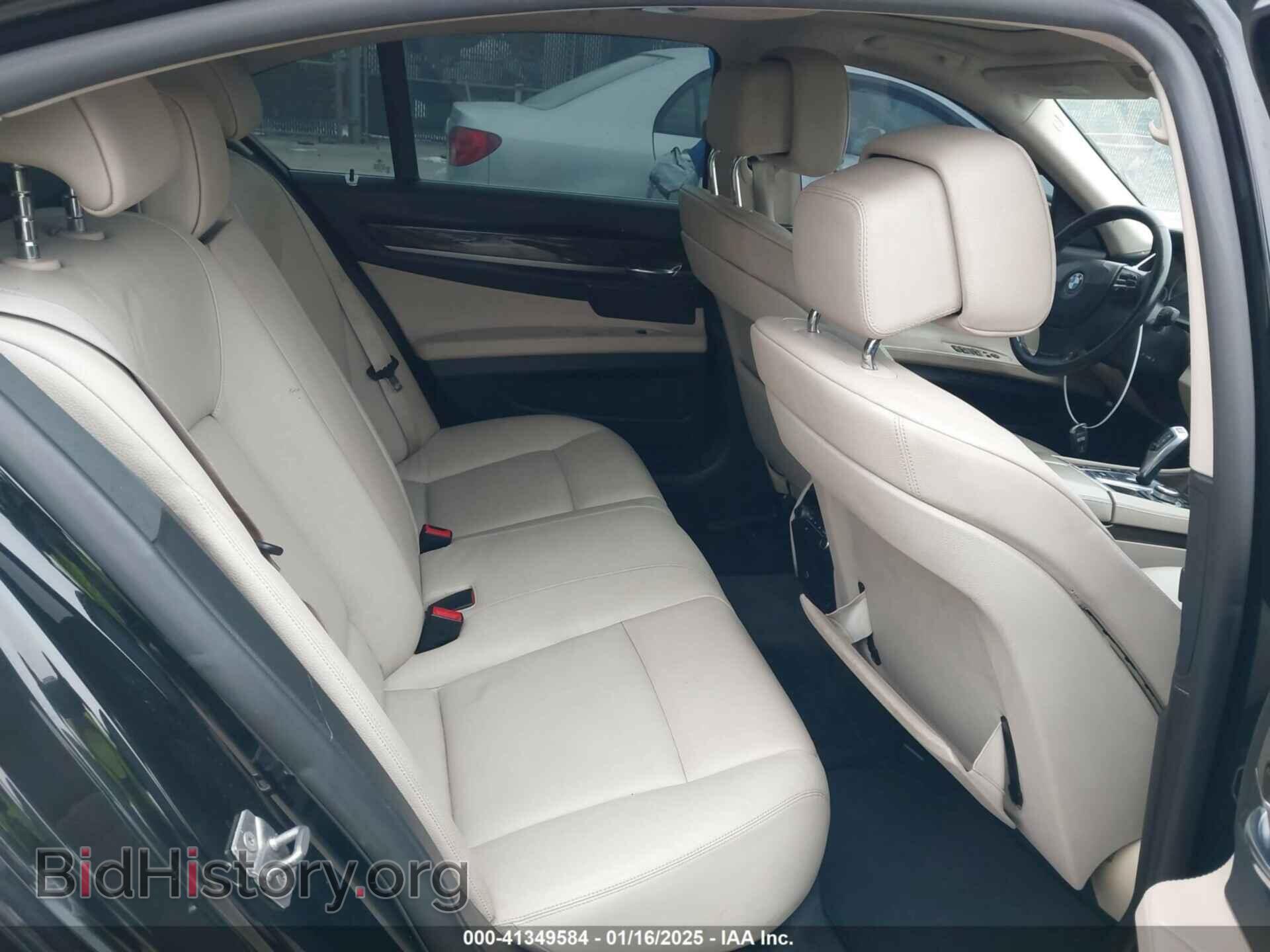 2011 BMW 740I - VIN: WBAKA4C55BC613251 - Фото 8