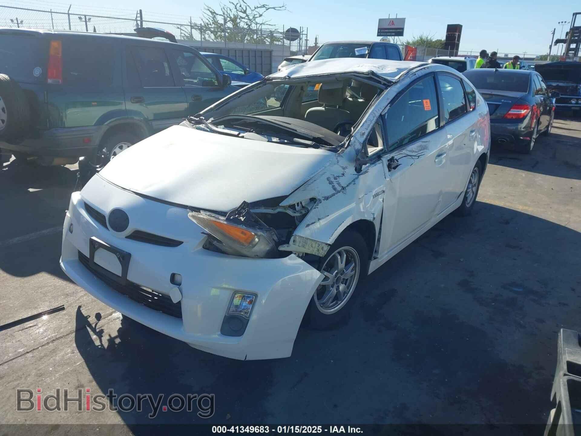 2011 TOYOTA PRIUS - VIN: JTDKN3DU5B0260373 - Фото 2