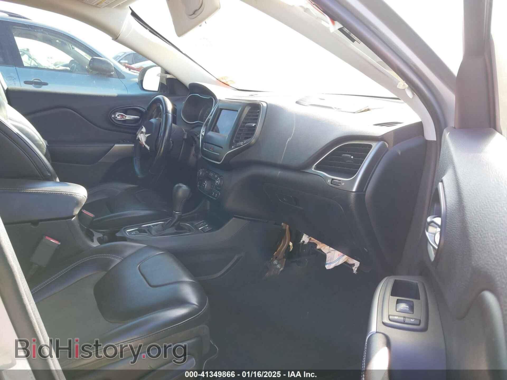 2019 JEEP CHEROKEE - VIN: 1C4PJLLB1KD226232 - Фото 5
