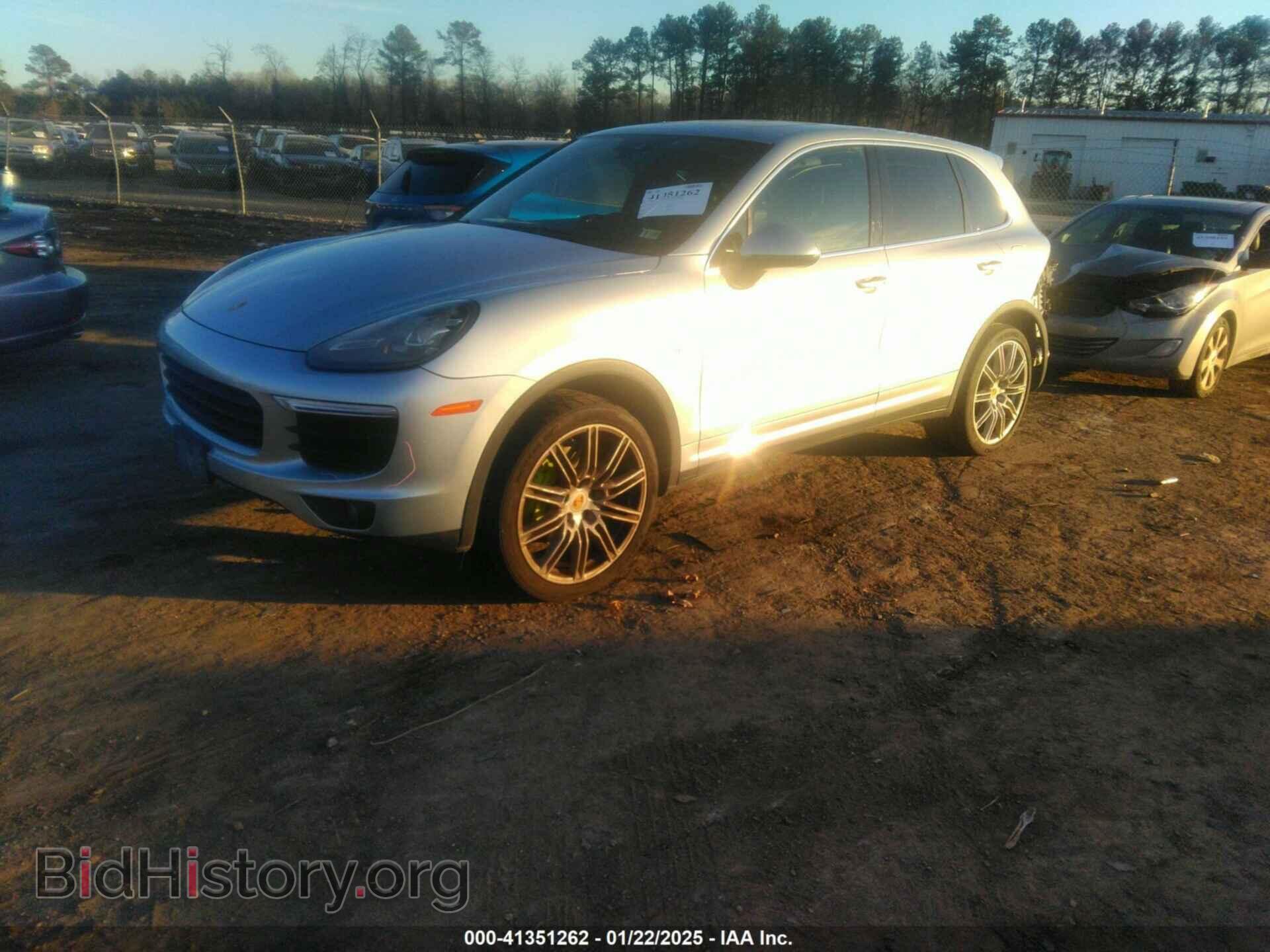 2016 PORSCHE CAYENNE E-HYBRID - VIN: WP1AE2A29GLA17341 - Фото 2