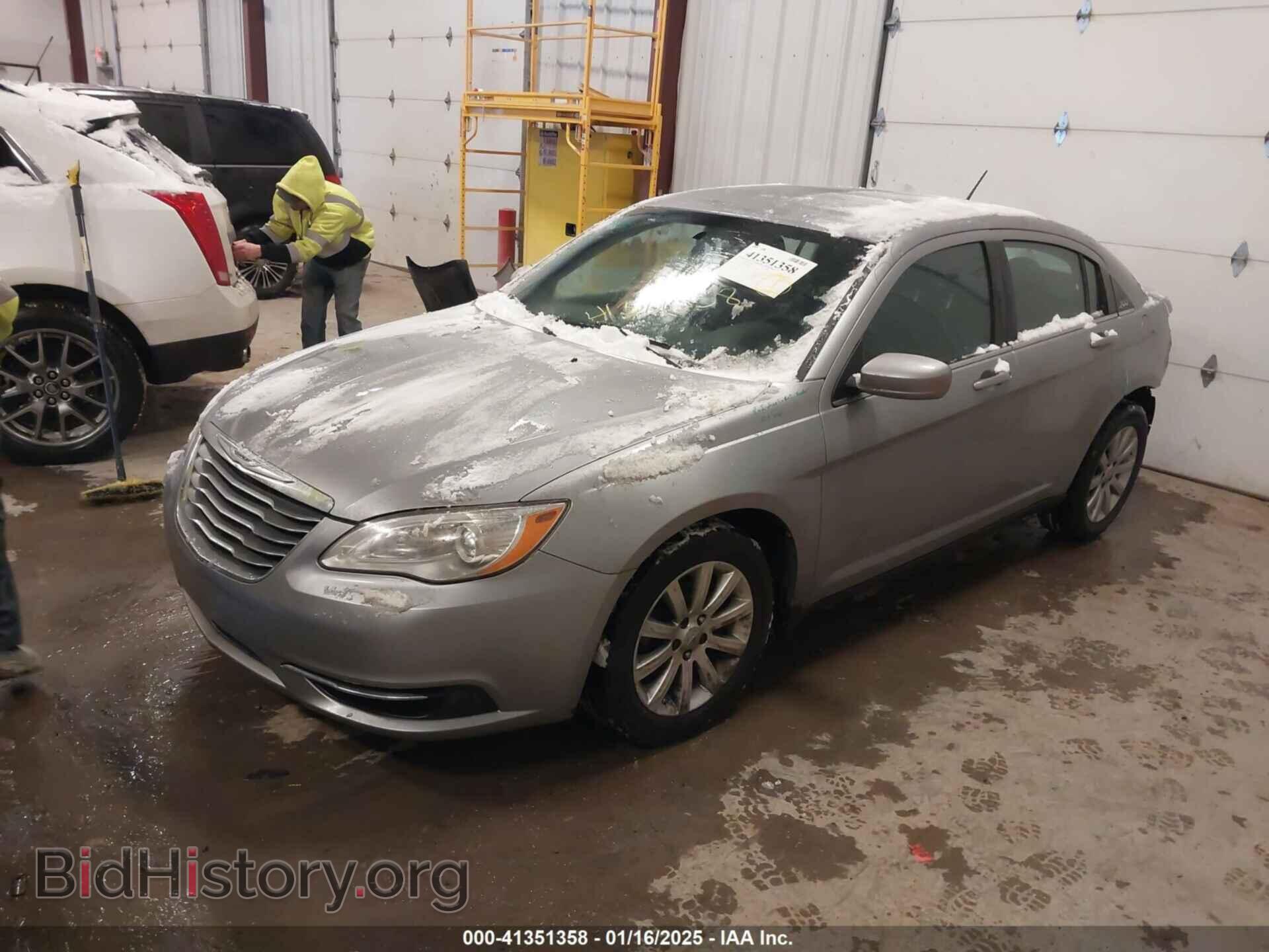 2013 CHRYSLER 200 - VIN: 1C3CCBBB4DN684644 - Фото 2