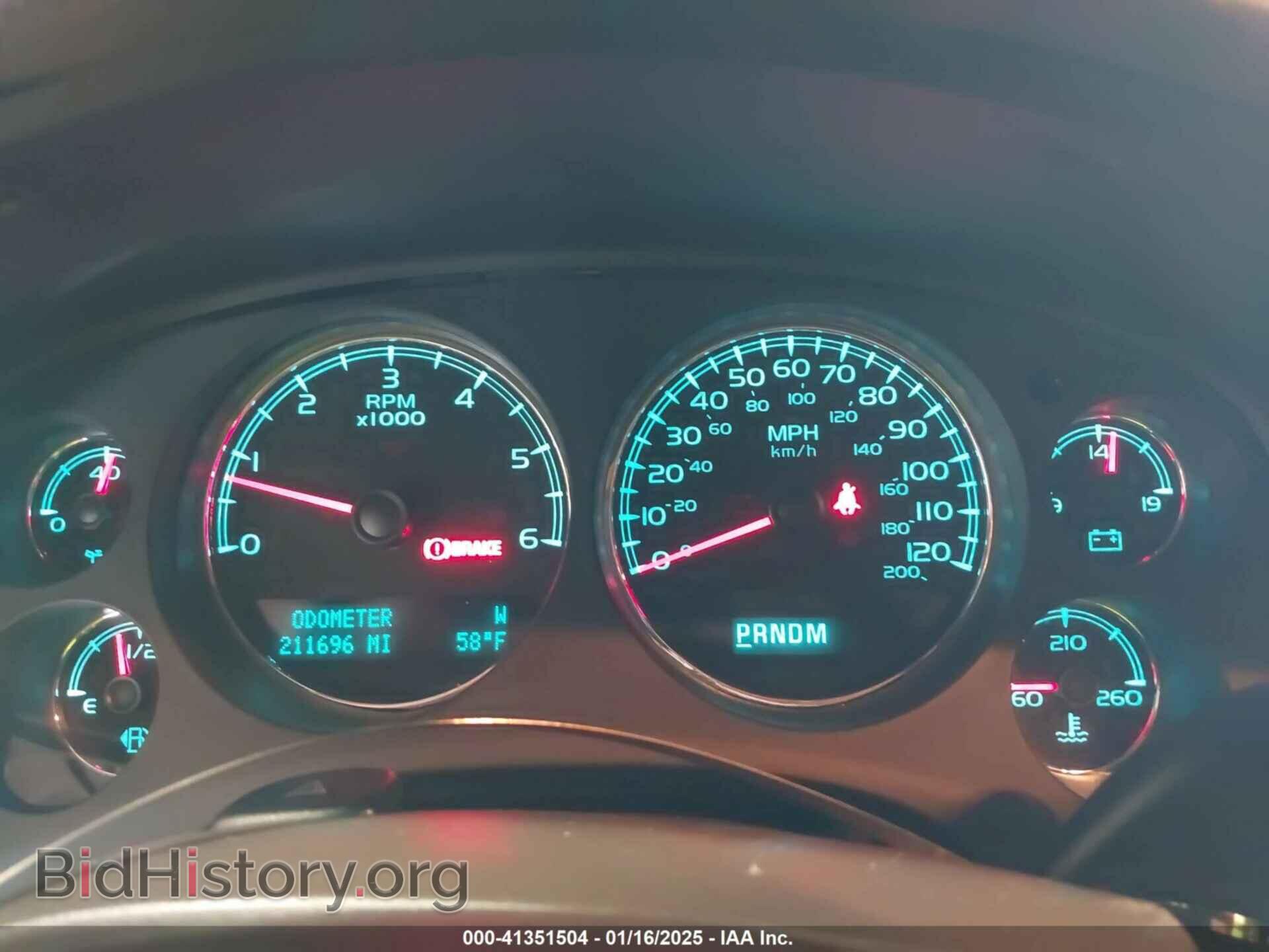 2010 GMC YUKON - VIN: 1GKUKEEF0AR125345 - Photo 7