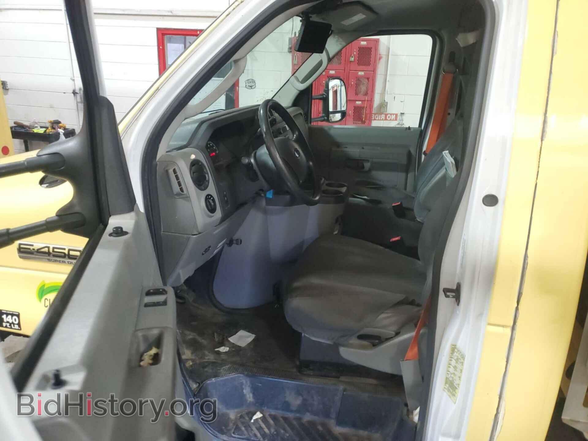 2018 FORD ECONOLINE - VIN: 1FDXE4FS2JDC18981 - Фото 4