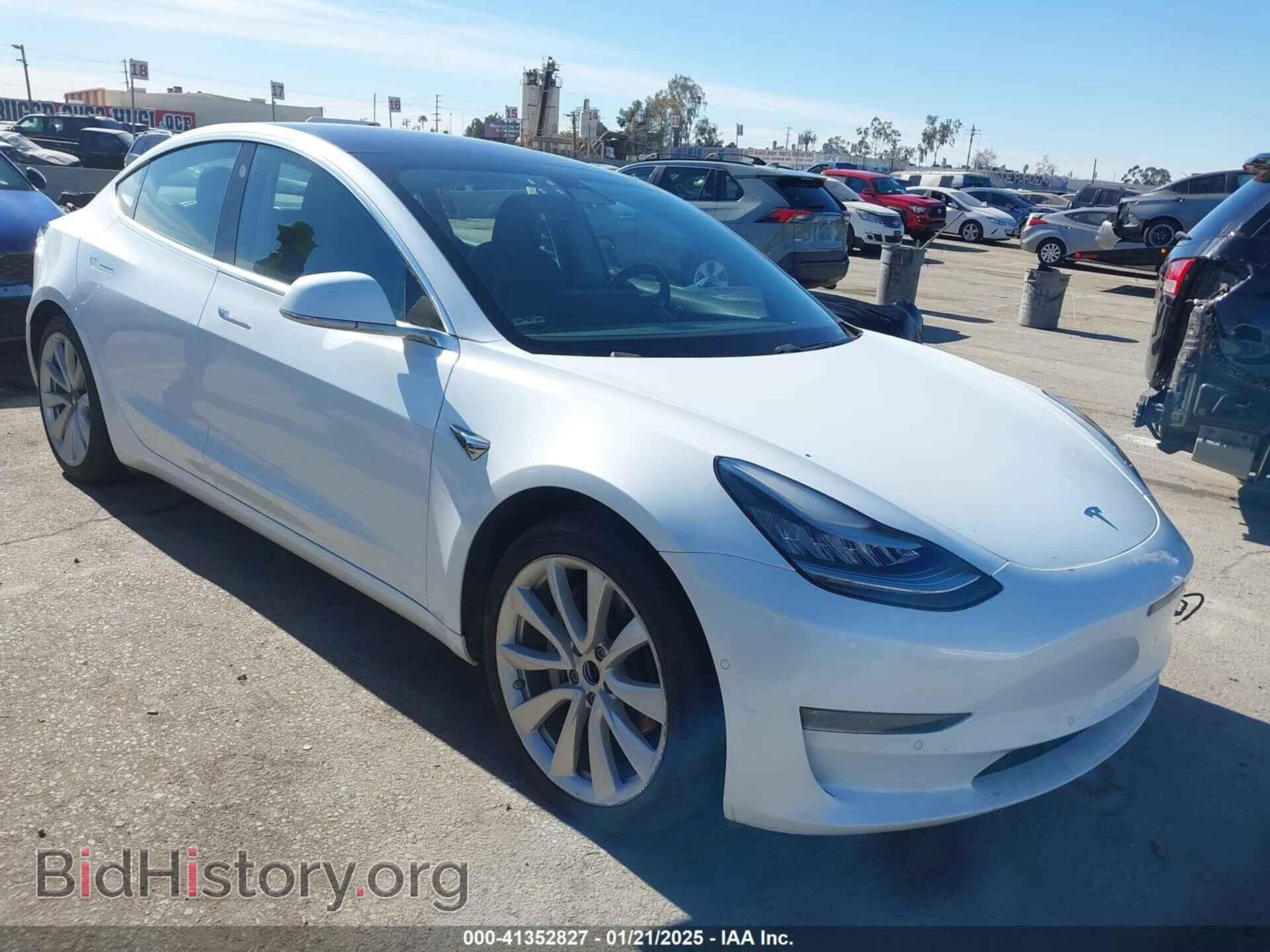 Photo 5YJ3E1EB2JF117807 - TESLA MODEL 3 2018