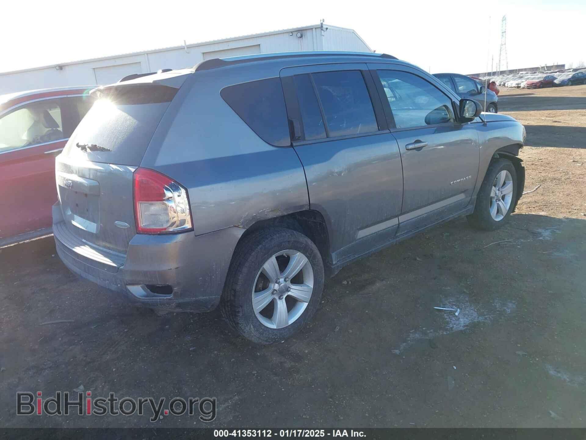 2011 JEEP COMPASS - VIN: 1J4NF1FB4BD259499 - Photo 4