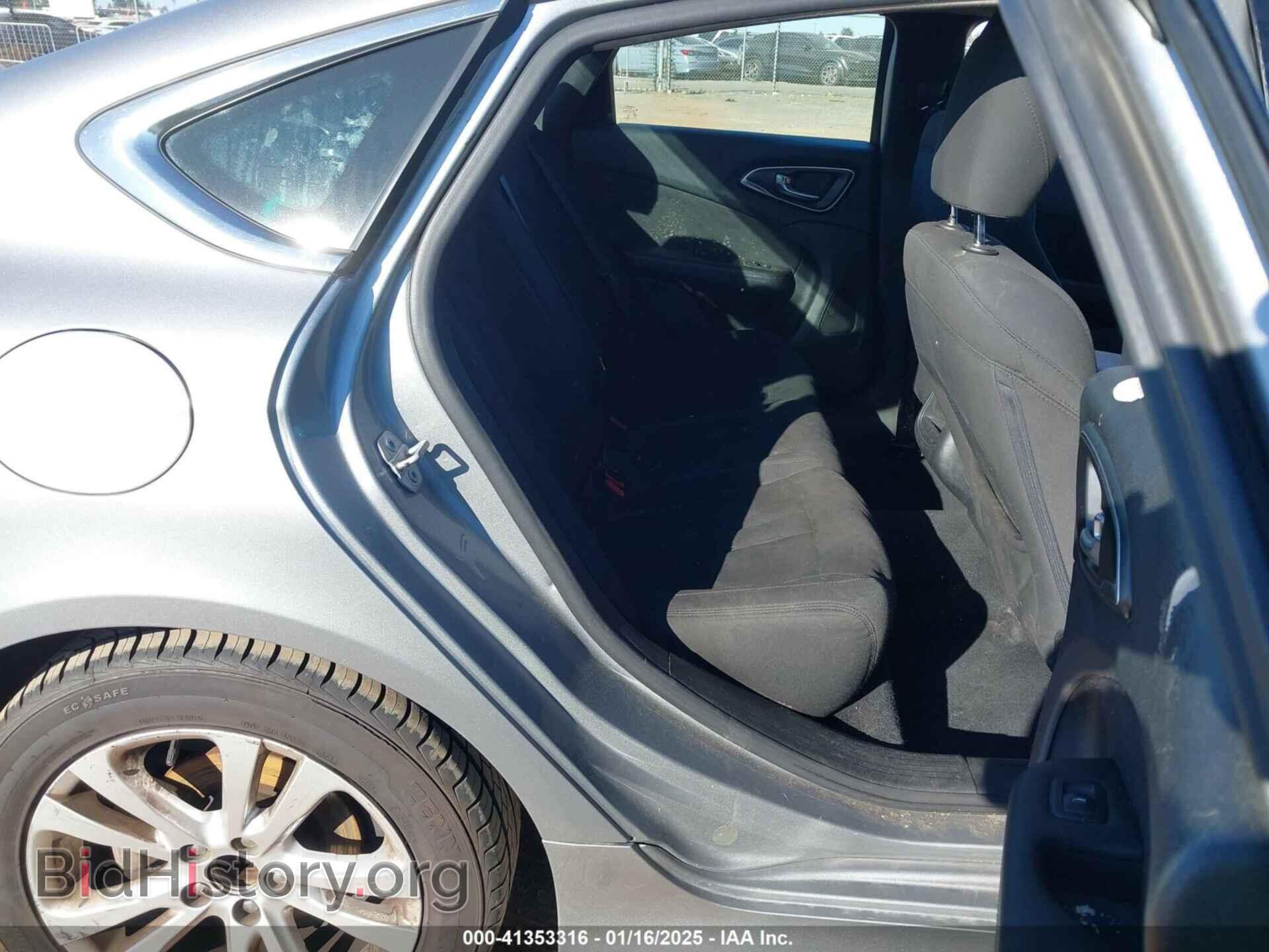 2016 CHRYSLER 200 - VIN: 1C3CCCAB9GN154715 - Фото 8
