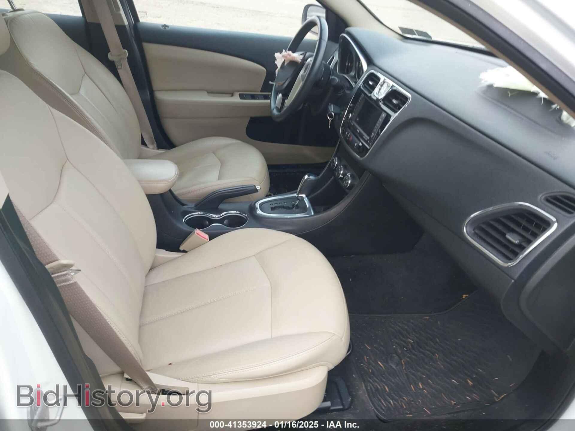 2012 CHRYSLER 200 - VIN: 1C3CCBCB7CN263482 - Photo 5