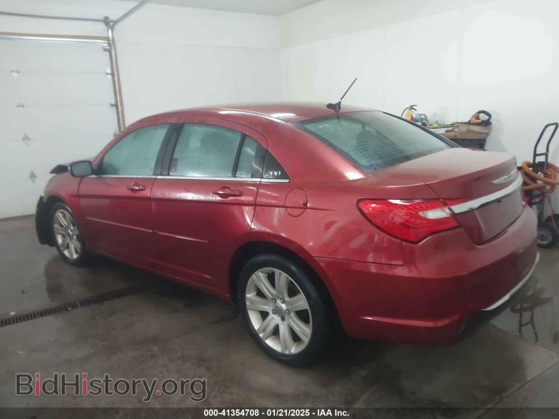 2013 CHRYSLER 200 - VIN: 1C3CCBBBXDN656735 - Фото 3