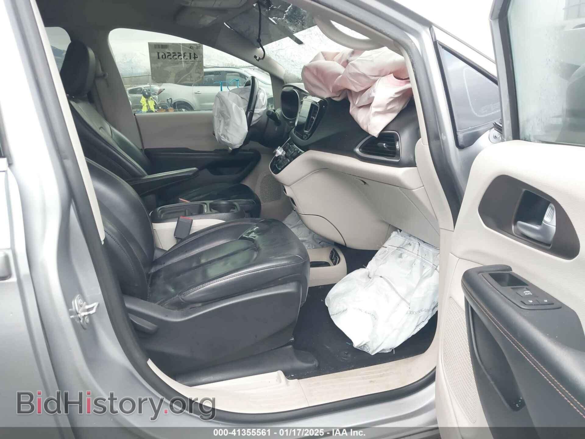 2017 CHRYSLER PACIFICA - VIN: 2C4RC1BG4HR815916 - Photo 5