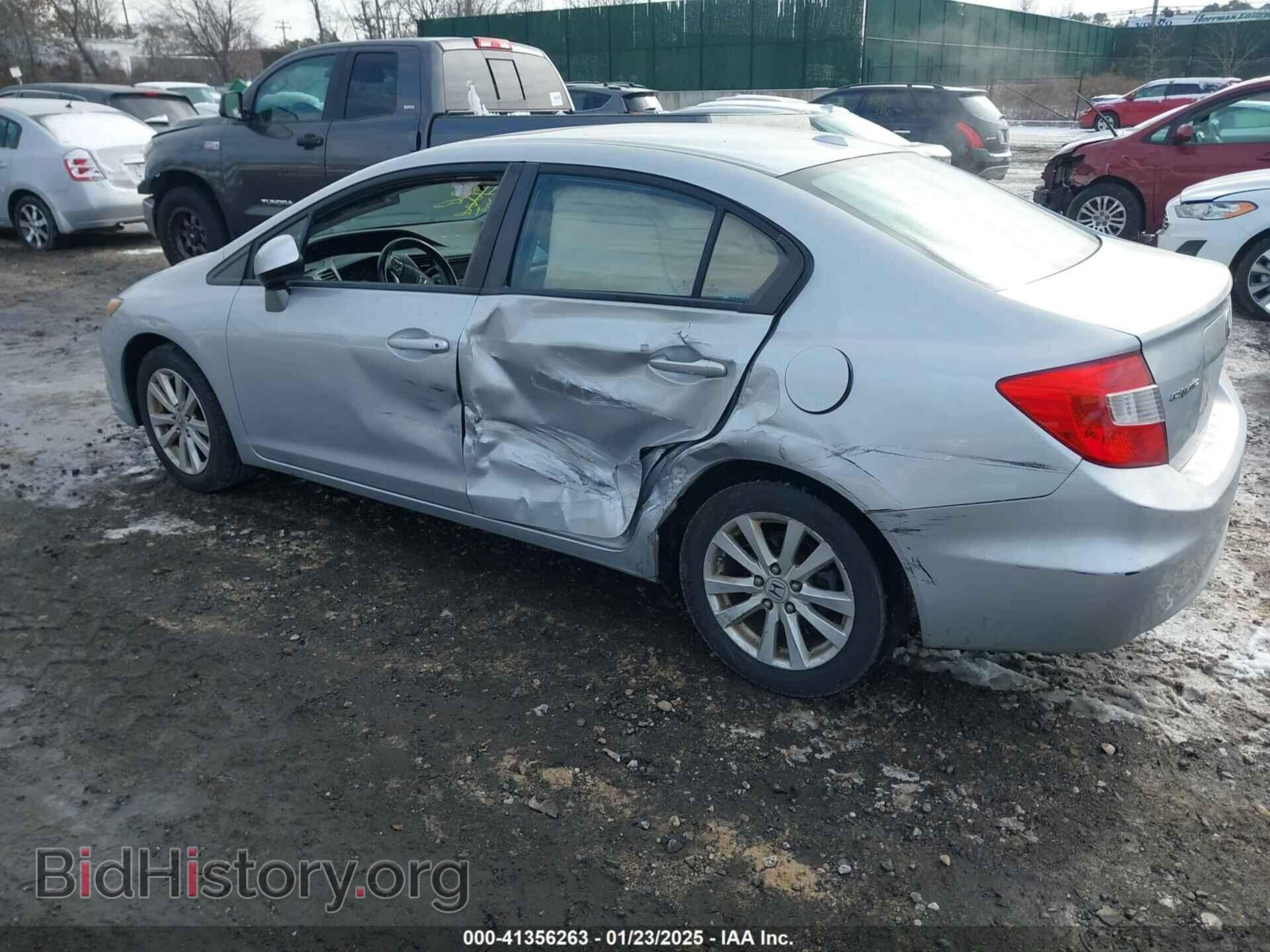 2012 HONDA CIVIC SDN - VIN: 2HGFB2F94CH539728 - Photo 3