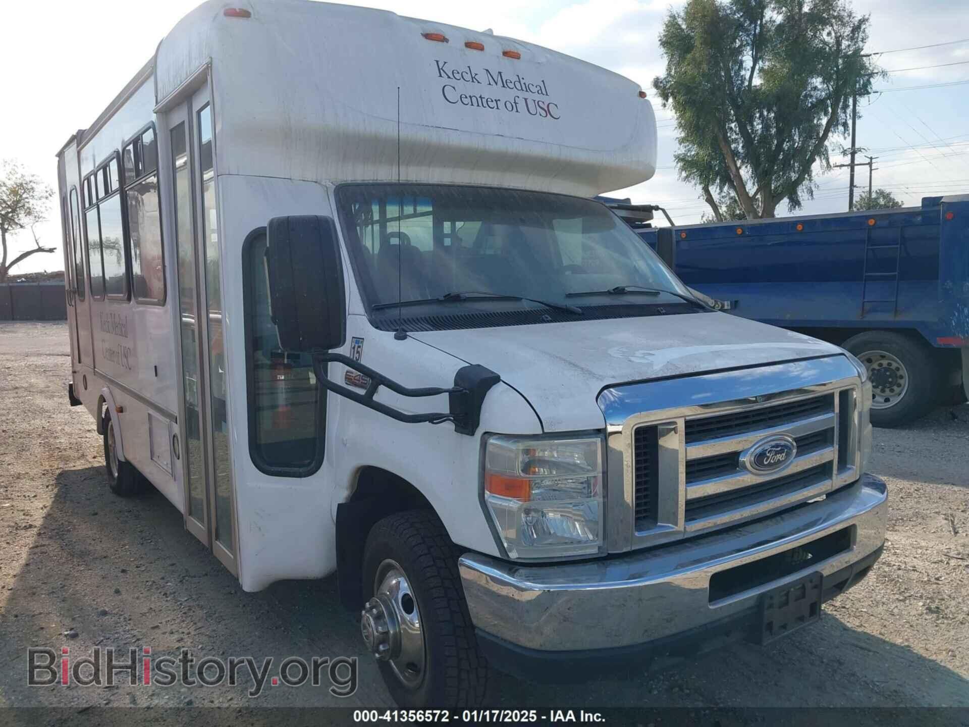 Photo 1FDFE4FS7EDB10521 - FORD E-450 CUTAWAY 2014