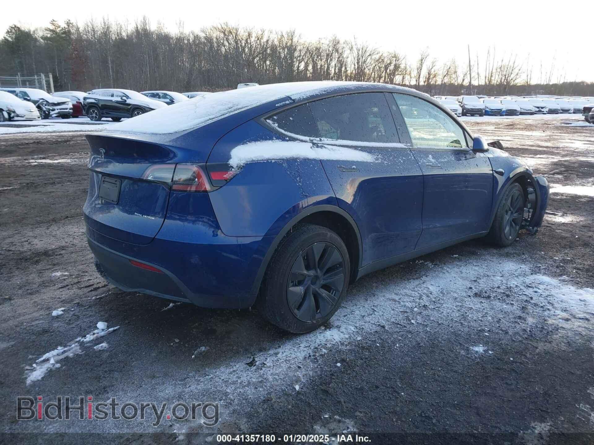 2024 TESLA MODEL Y - VIN: 7SAYGDEE2RF129577 - Фото 4