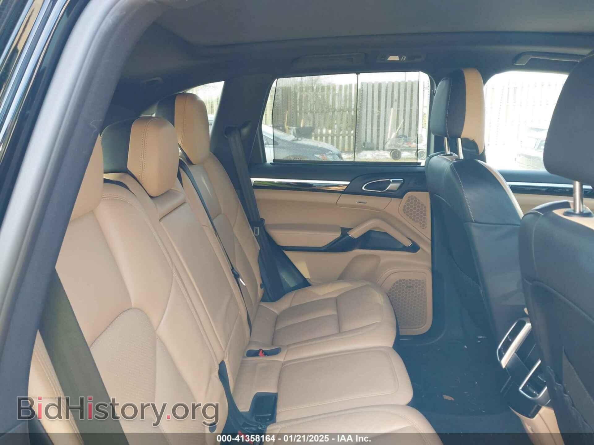 2016 PORSCHE CAYENNE - VIN: WP1AB2A24GLA96569 - Фото 8
