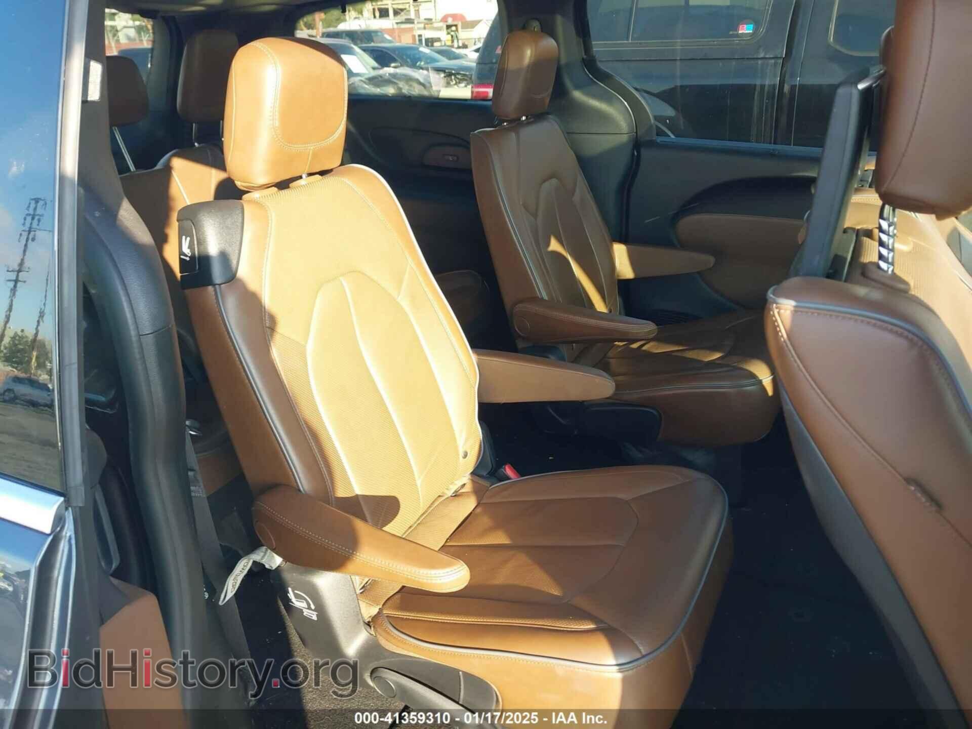 2017 CHRYSLER PACIFICA - VIN: 2C4RC1GG0HR643053 - Photo 8