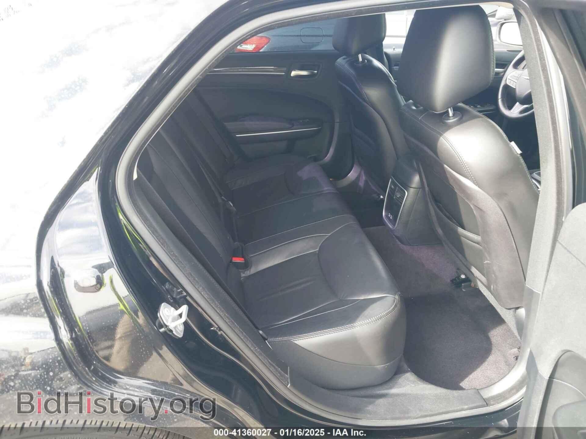 2017 CHRYSLER 300 - VIN: 2C3CCAAG9HH653492 - Фото 8