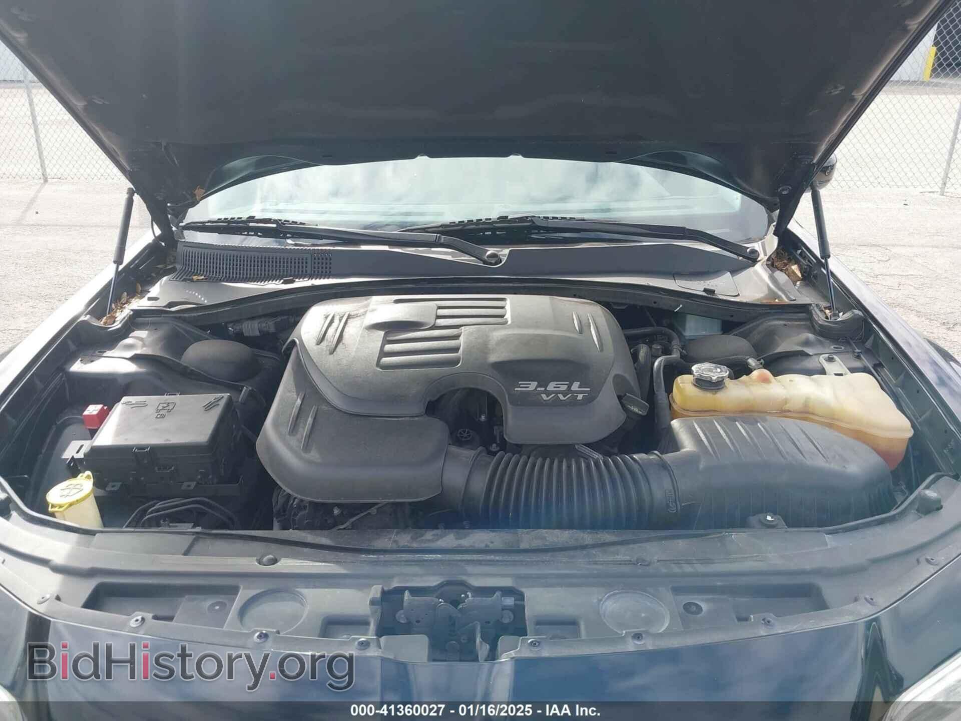 2017 CHRYSLER 300 - VIN: 2C3CCAAG9HH653492 - Фото 10
