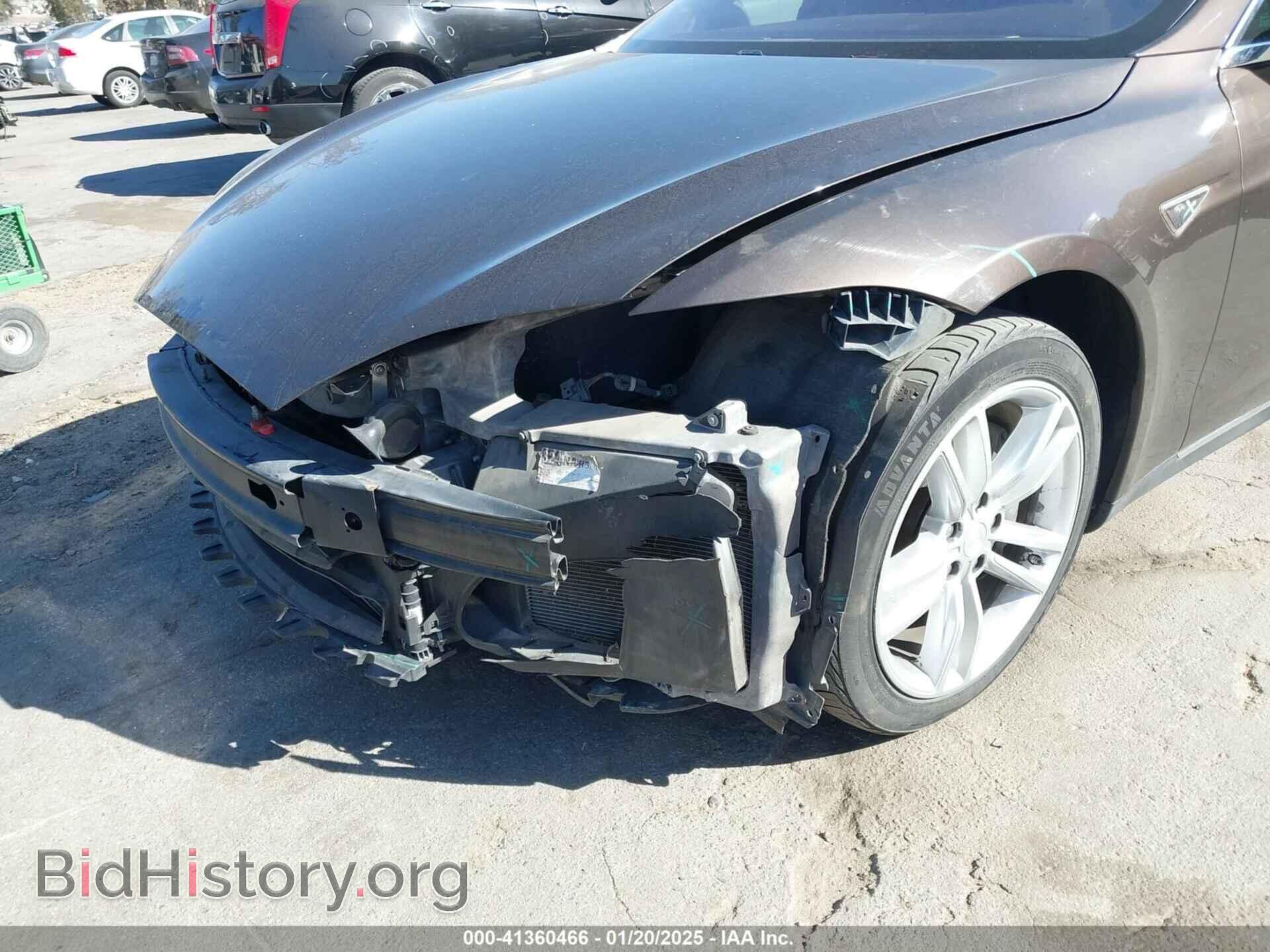 2013 TESLA MODEL S - VIN: 5YJSA1DN4DFP19552 - Фото 6
