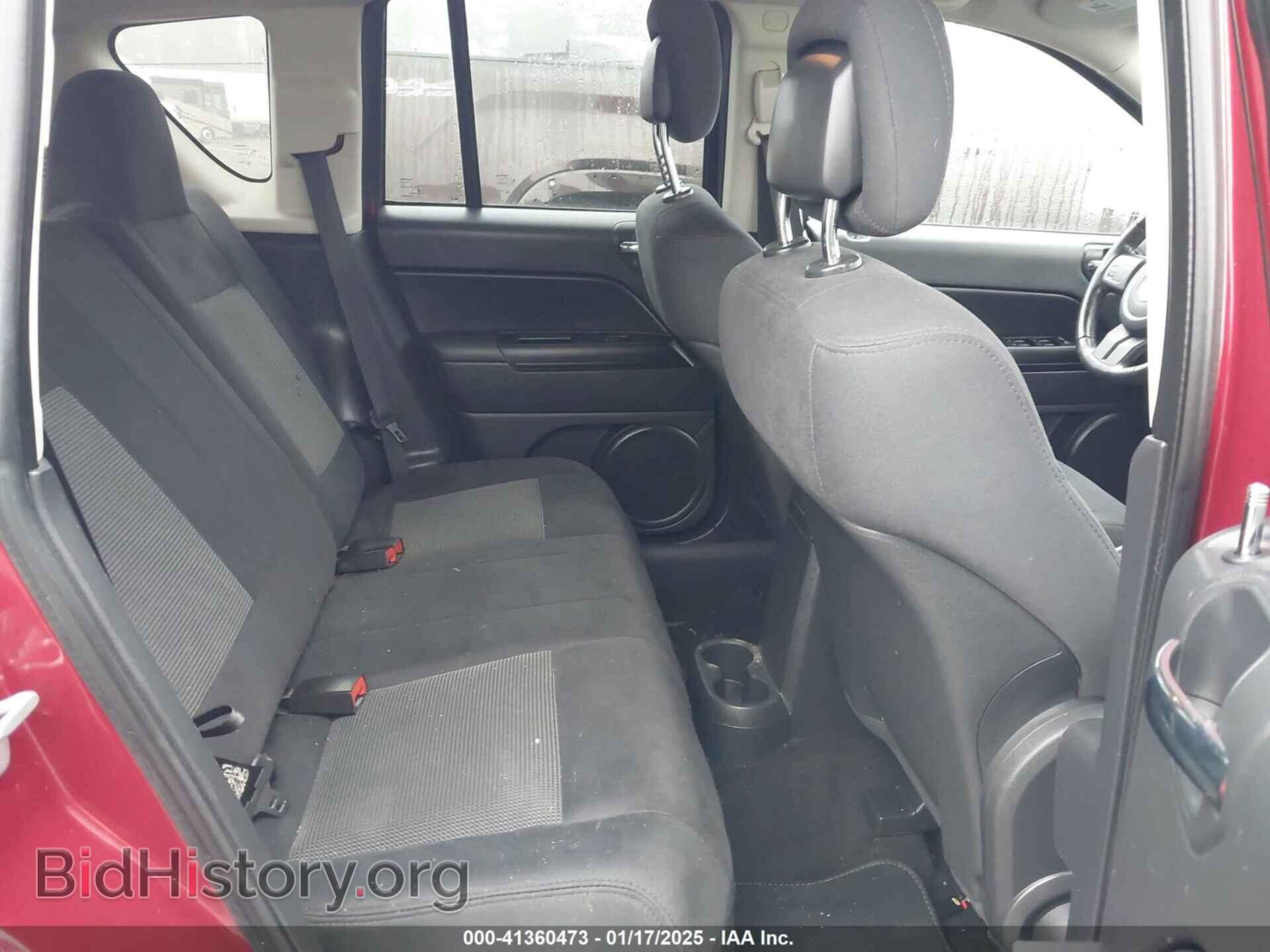 2011 JEEP COMPASS - VIN: 1J4NF1FB5BD163705 - Photo 8