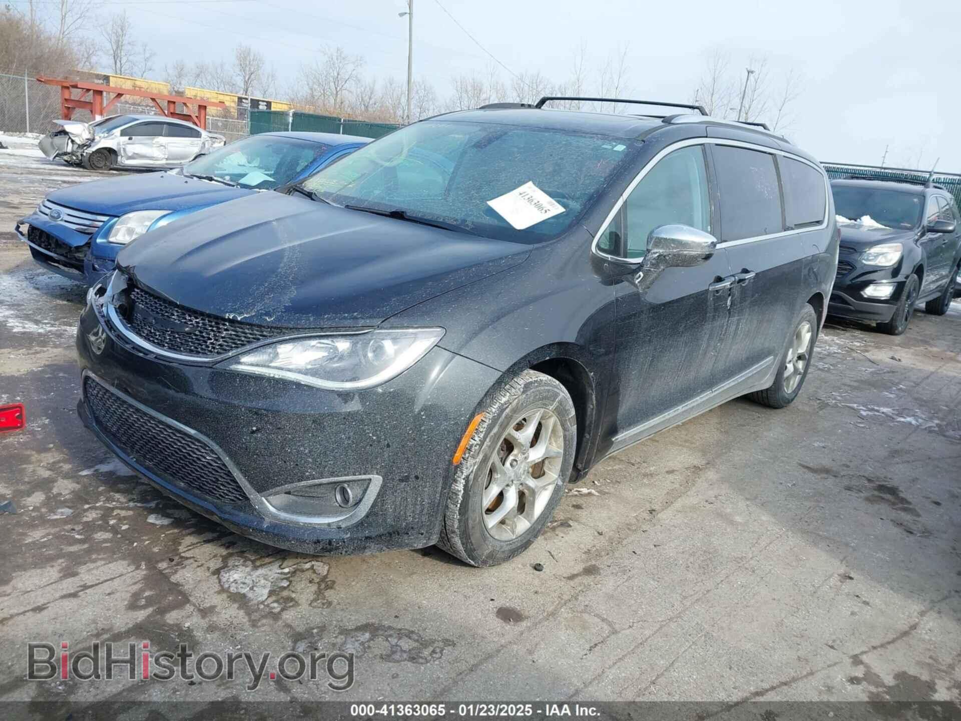 2017 CHRYSLER PACIFICA - VIN: 2C4RC1GG7HR659606 - Photo 2