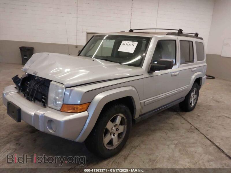 2010 Jeep COMMANDER (VIN 1J4RG4GK3AC118099) — фото 2 из 16