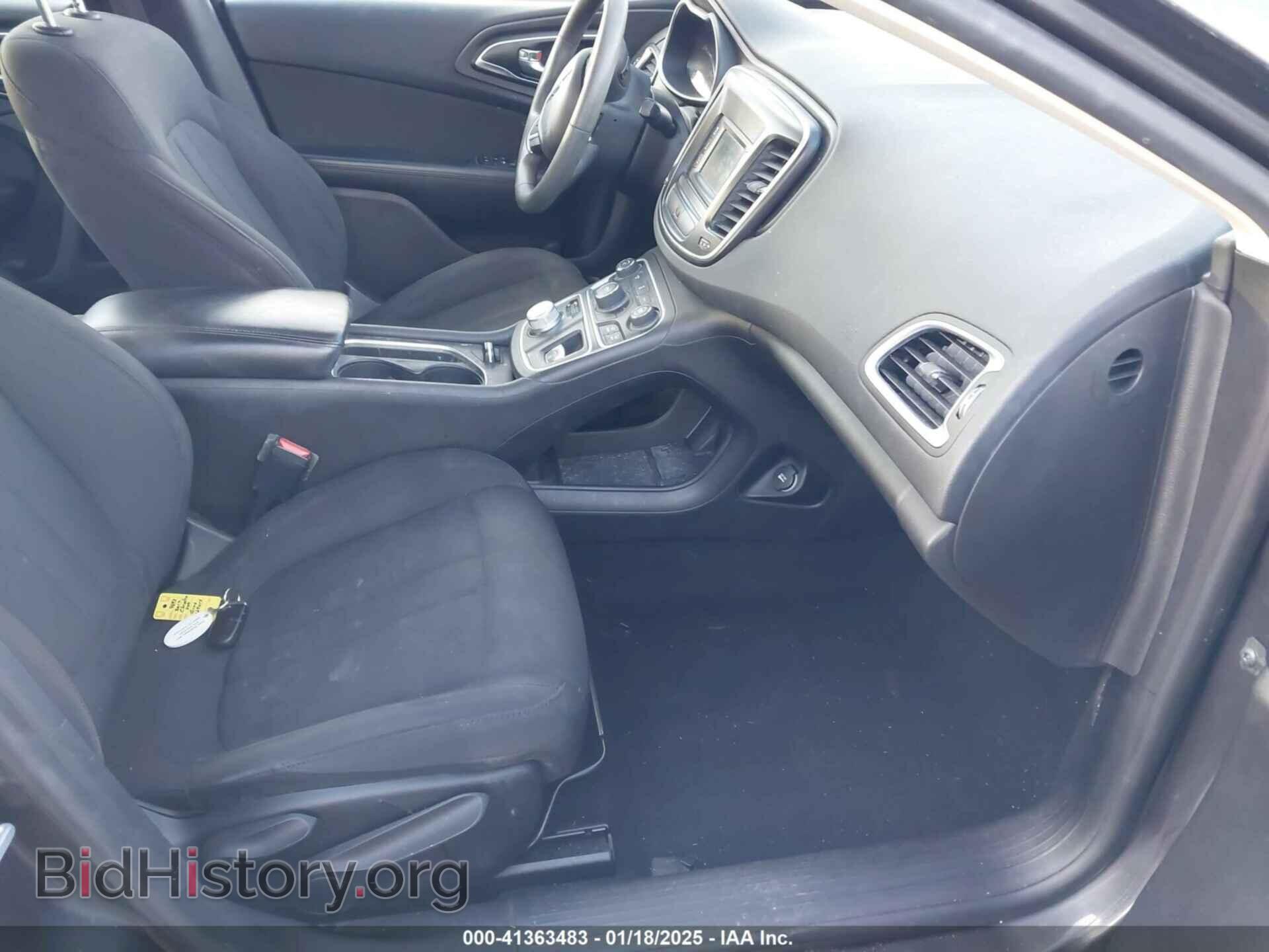 2016 CHRYSLER 200 - VIN: 1C3CCCAB8GN128414 - Фото 5