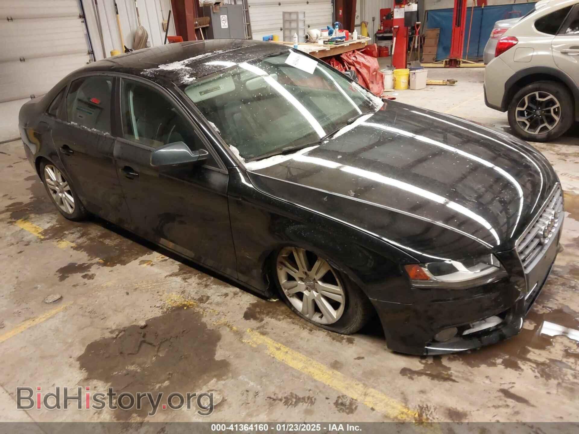 Фотография WAUBFAFL5AN049629 - AUDI A4 2010