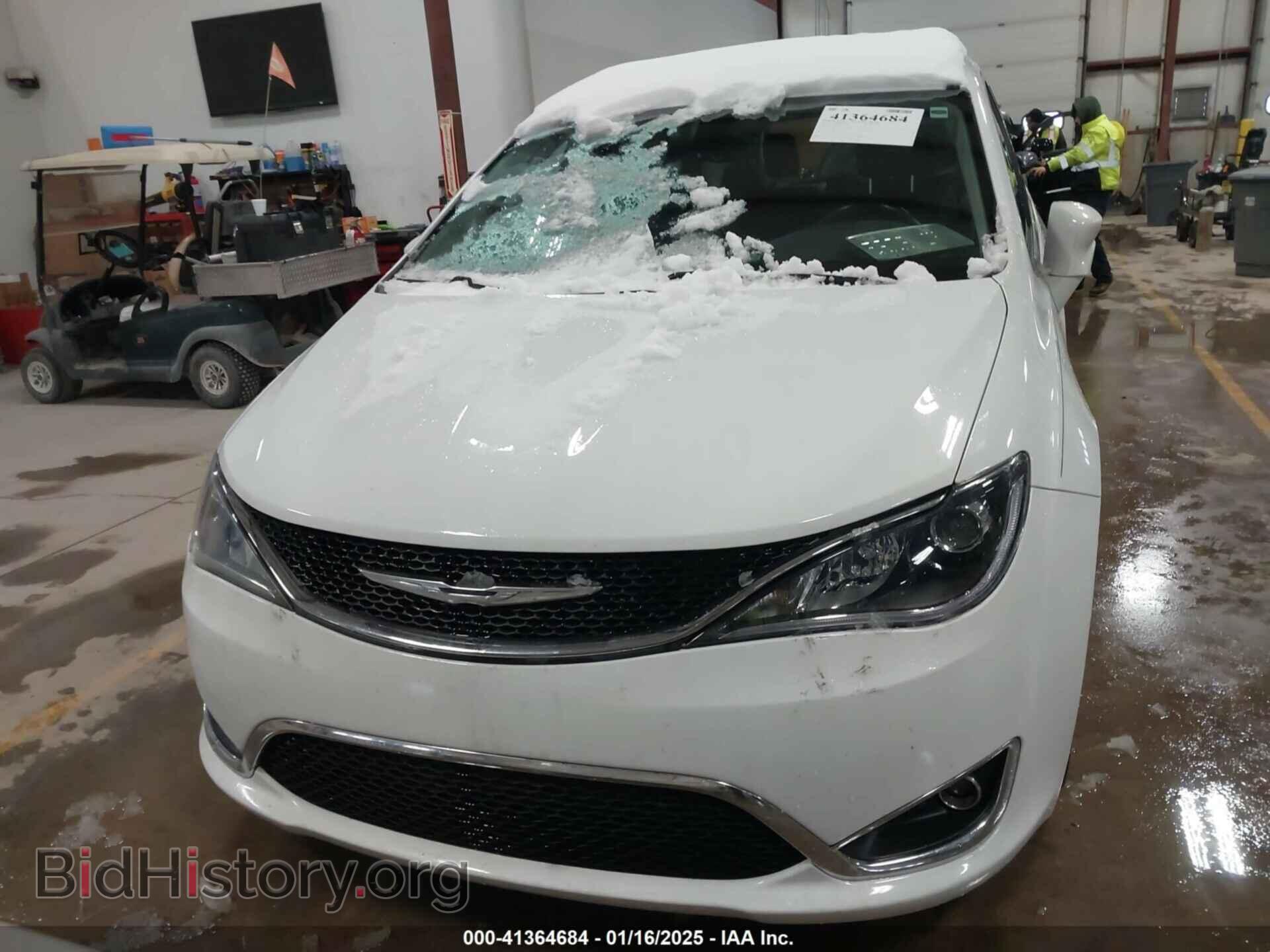 2017 CHRYSLER PACIFICA - VIN: 2C4RC1EG1HR729250 - Фото 6