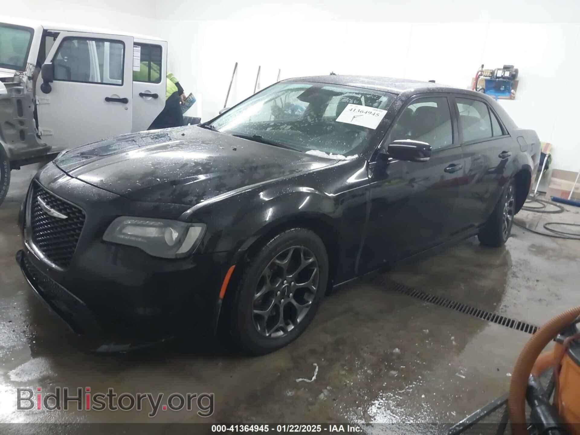 2015 CHRYSLER 300 - VIN: 2C3CCAGG3FH787418 - Фото 2