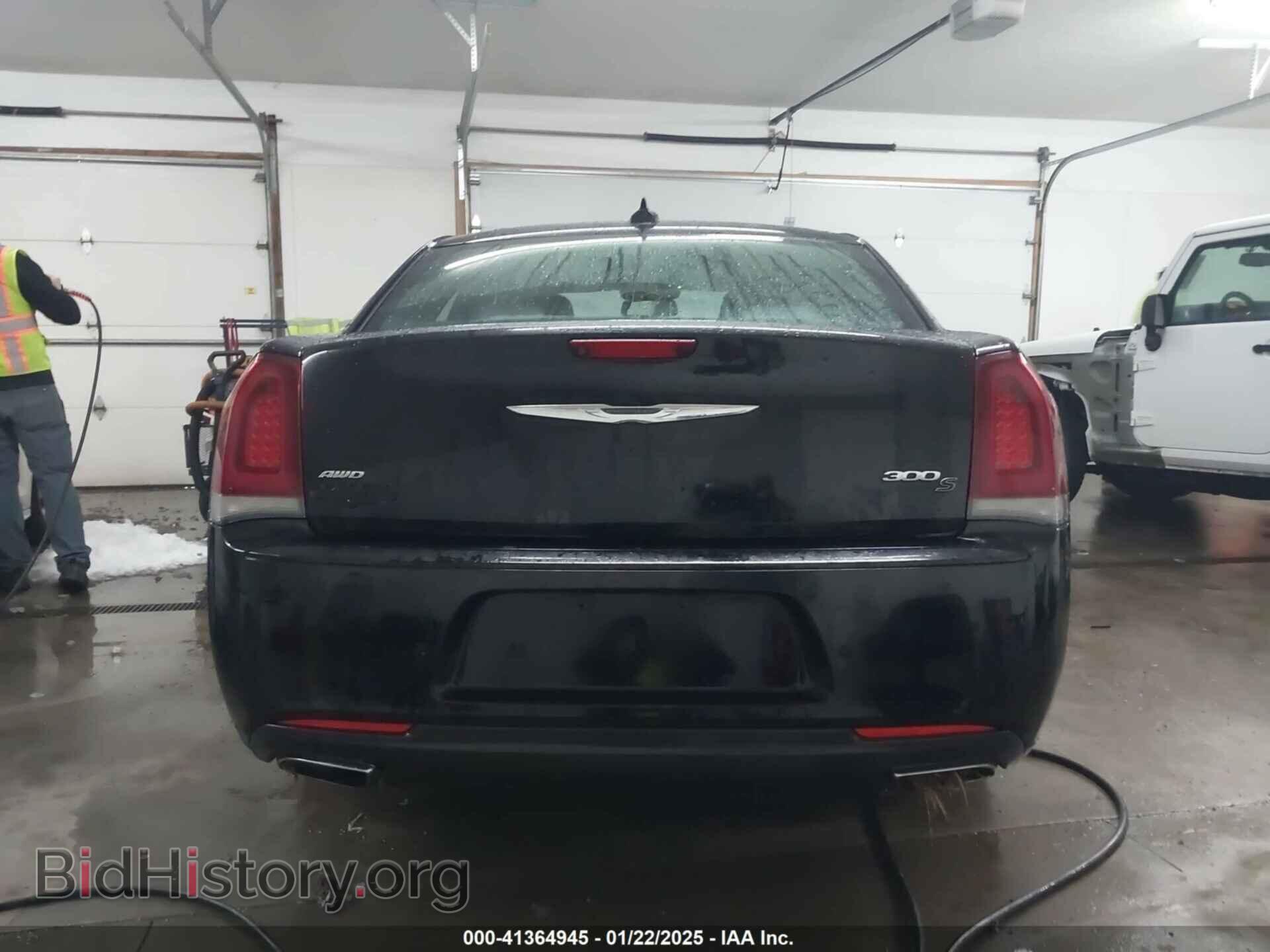 2015 CHRYSLER 300 - VIN: 2C3CCAGG3FH787418 - Фото 16