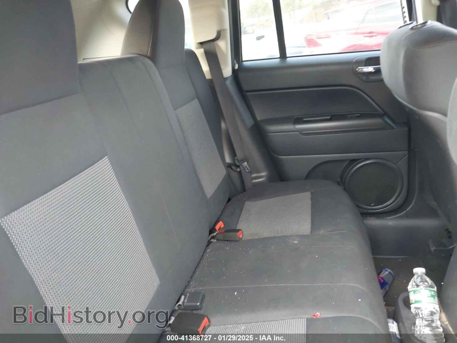 2012 JEEP COMPASS - VIN: 1C4NJDEB7CD625478 - Photo 8