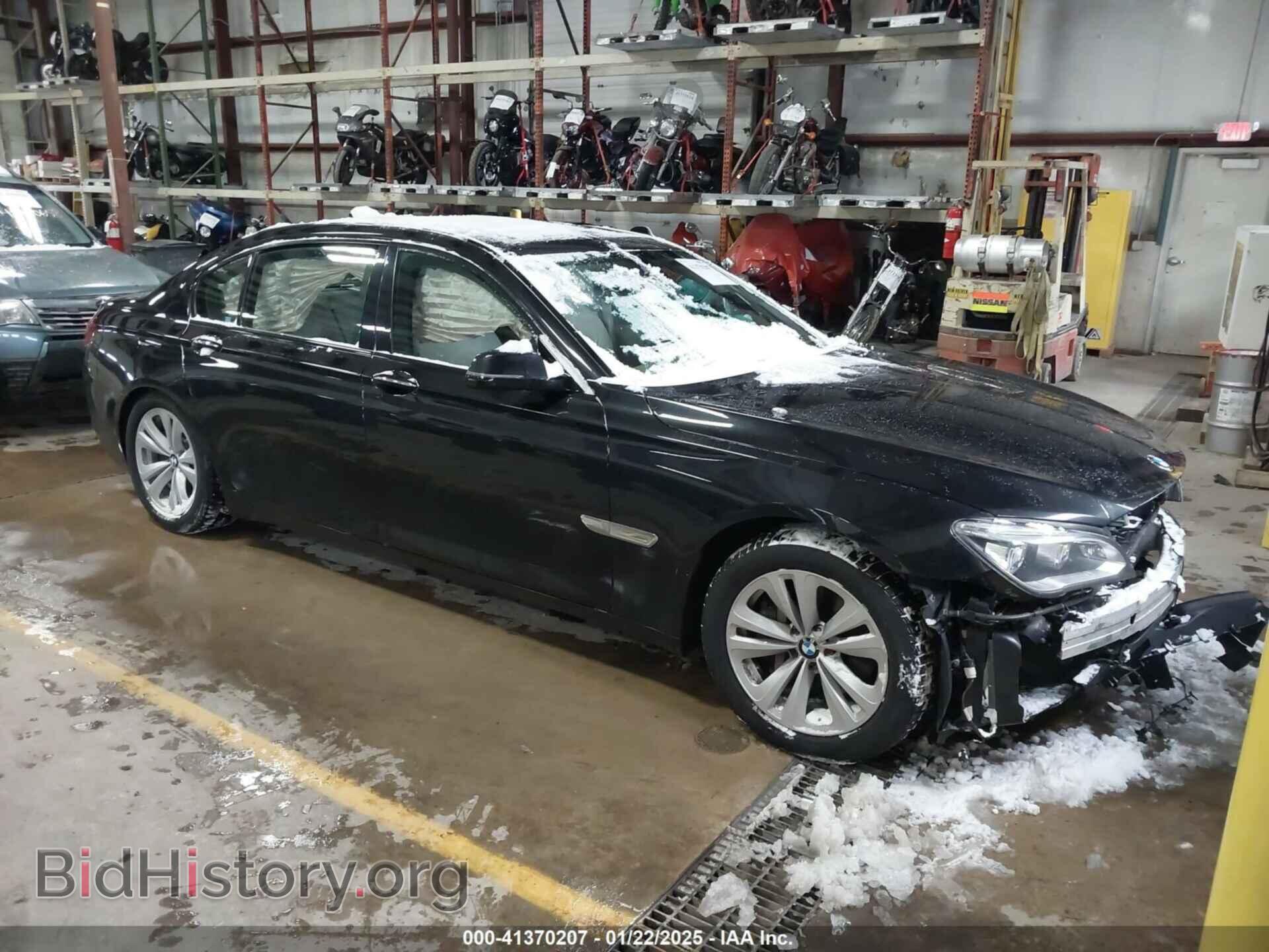 Фотография WBAYF4C56DD127914 - BMW 740LI 2013