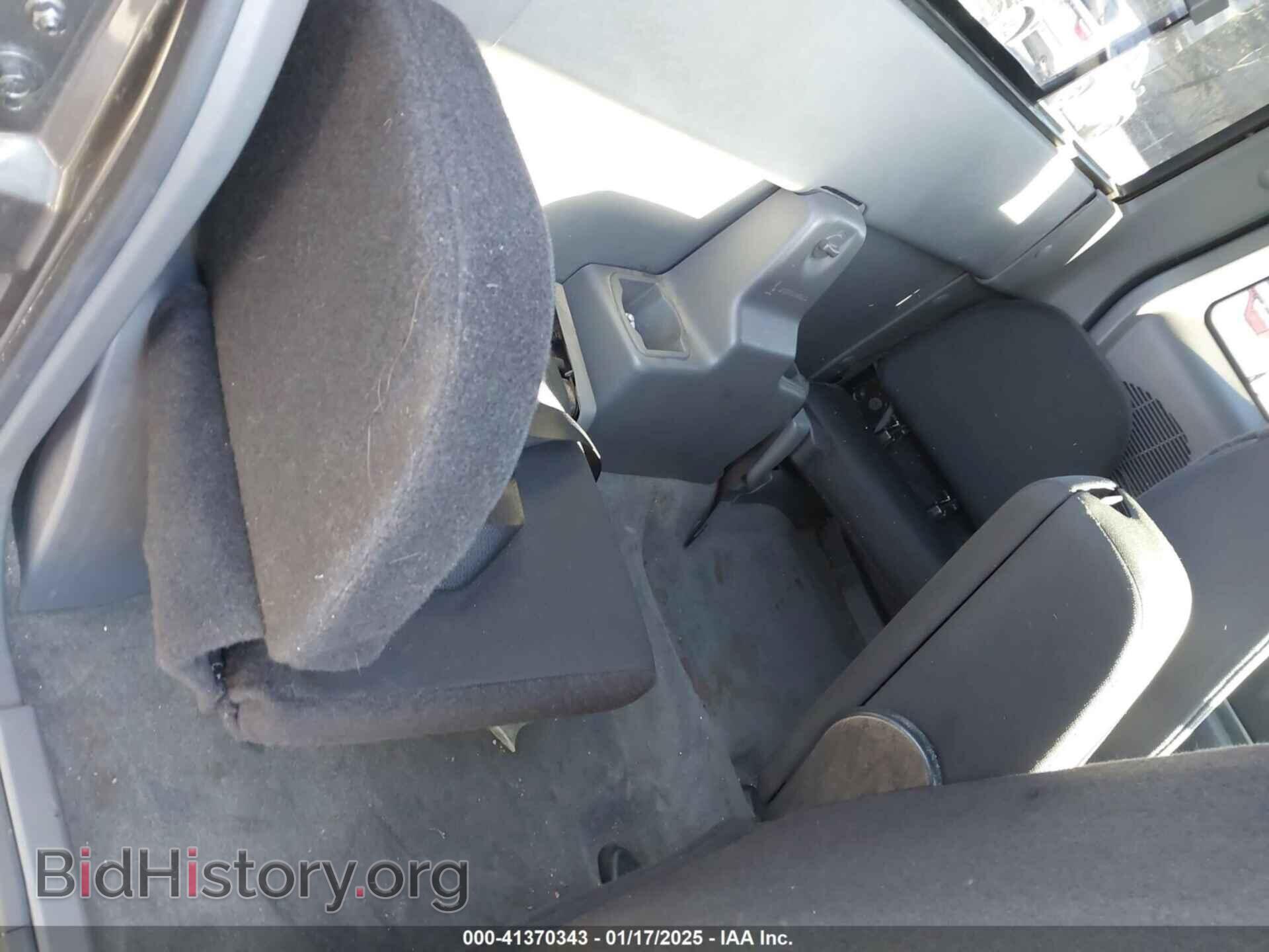 2011 FORD RANGER - VIN: 1FTLR4FE6BPB07724 - Фото 8