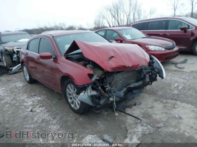 2013 Chrysler 200 TOURING, красный — VIN 1C3CCBBB6DN674519, IAAI